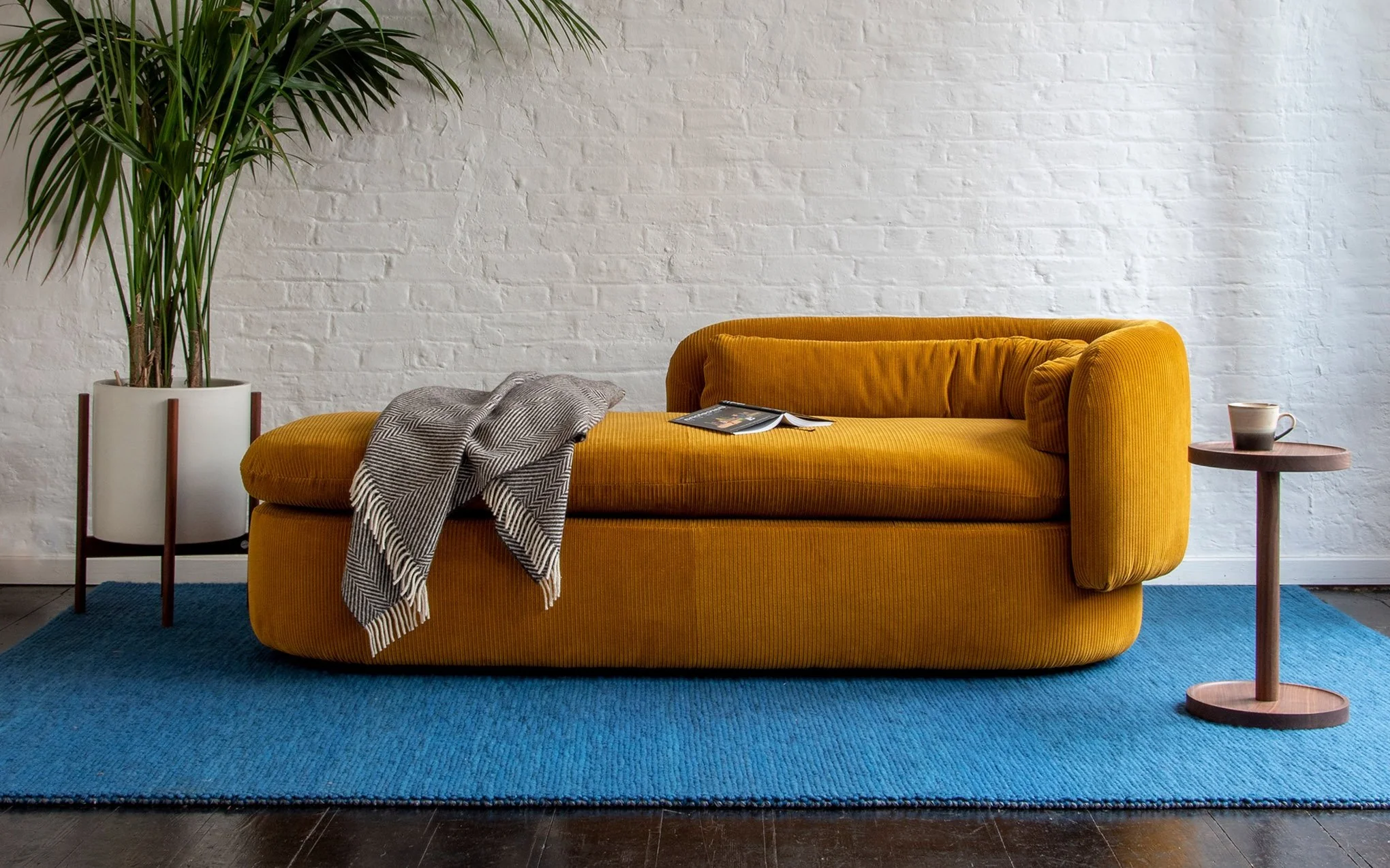 Group three seat chaise right arm - formal - Image 5