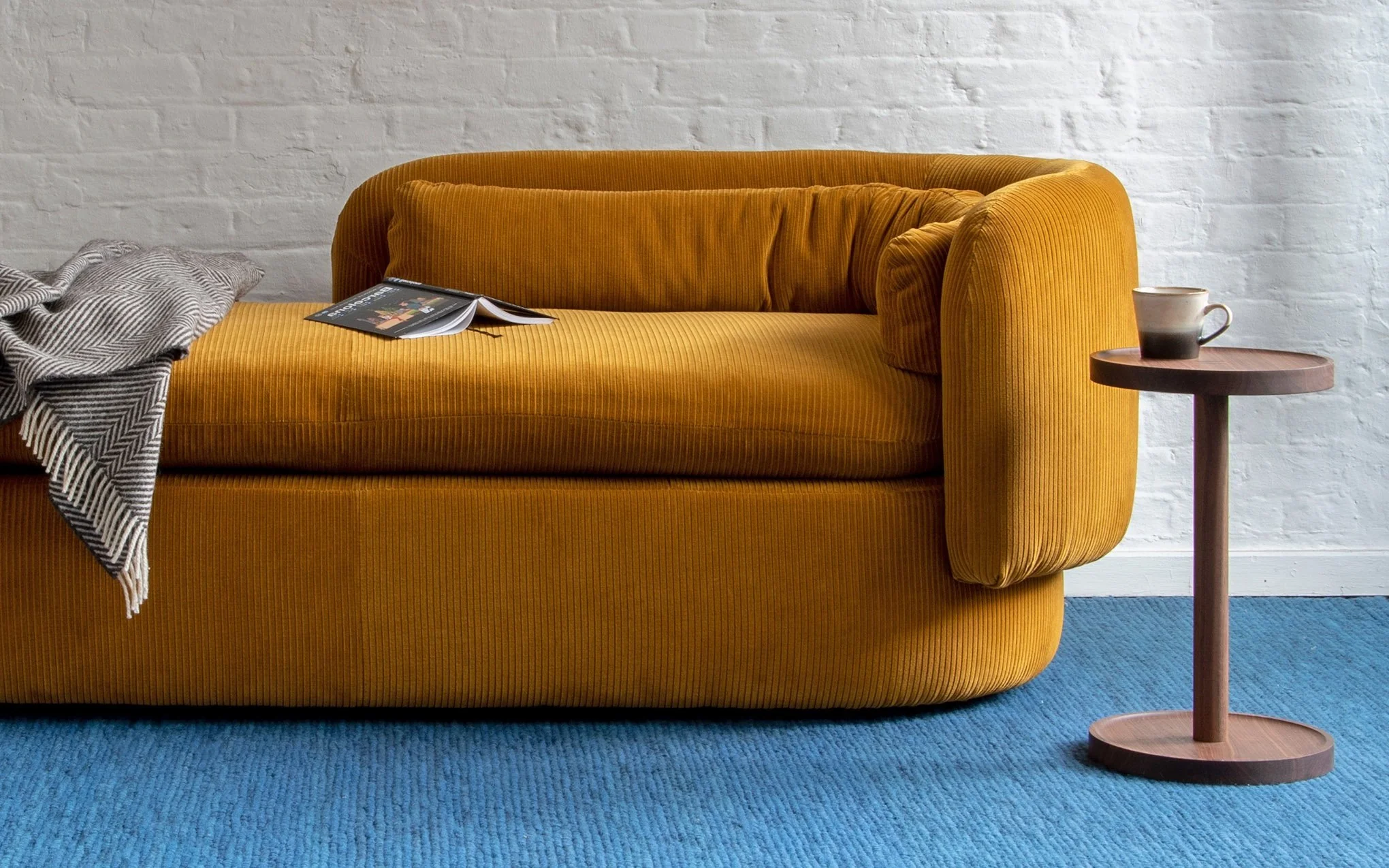 Group three seat chaise right arm - formal - Image 6