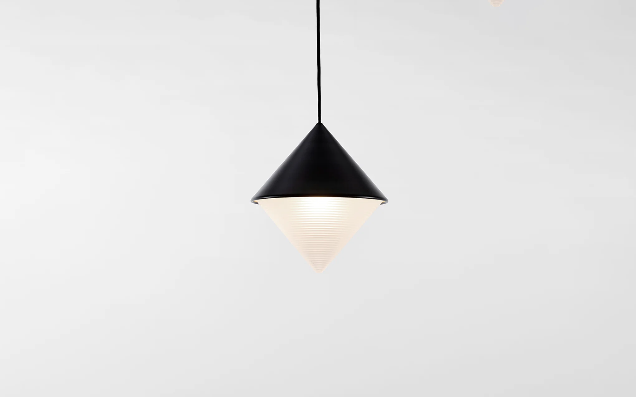 Half & Half pendant - cone - Image 6