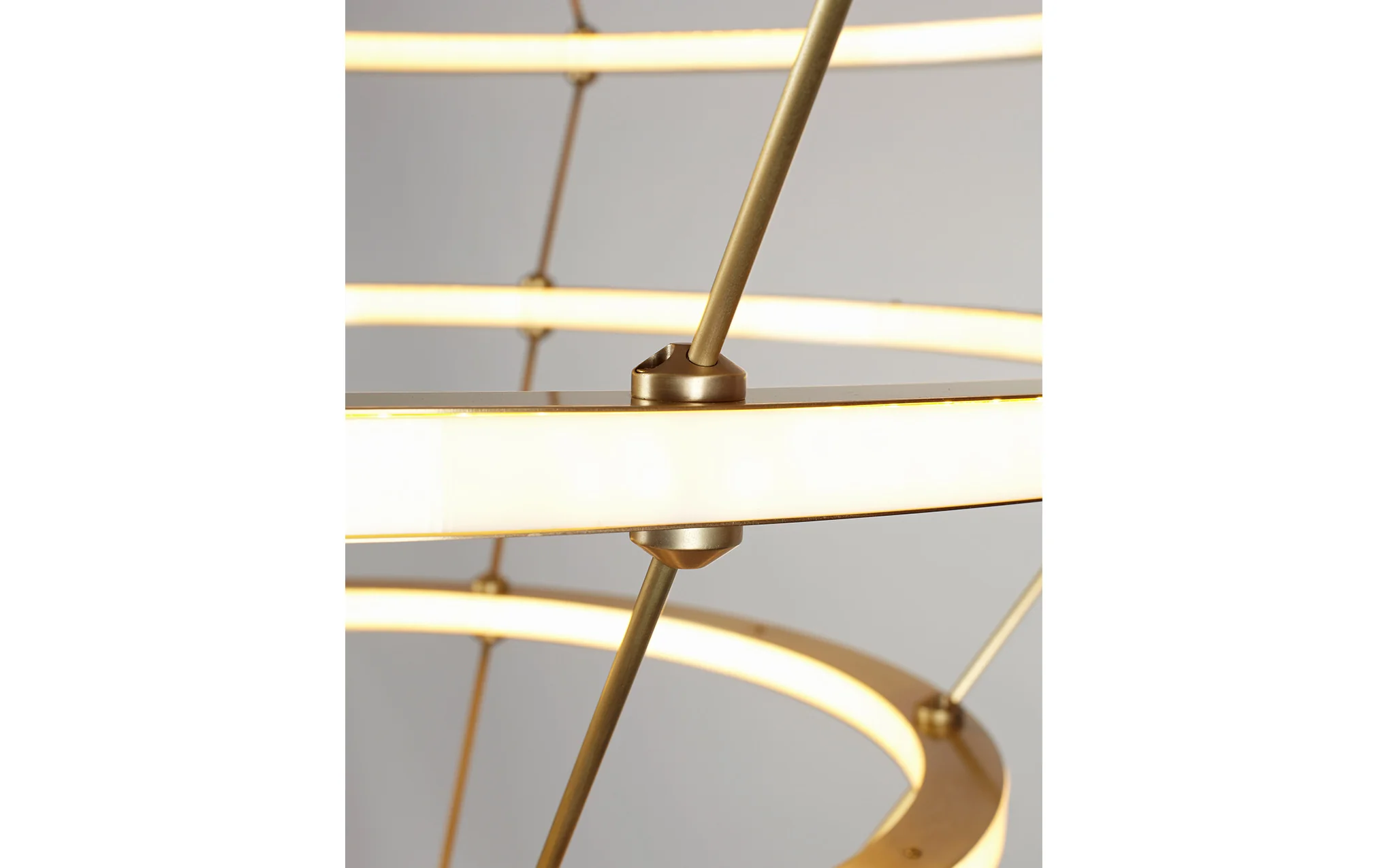 Halo chandelier - 3 rings - Image 4