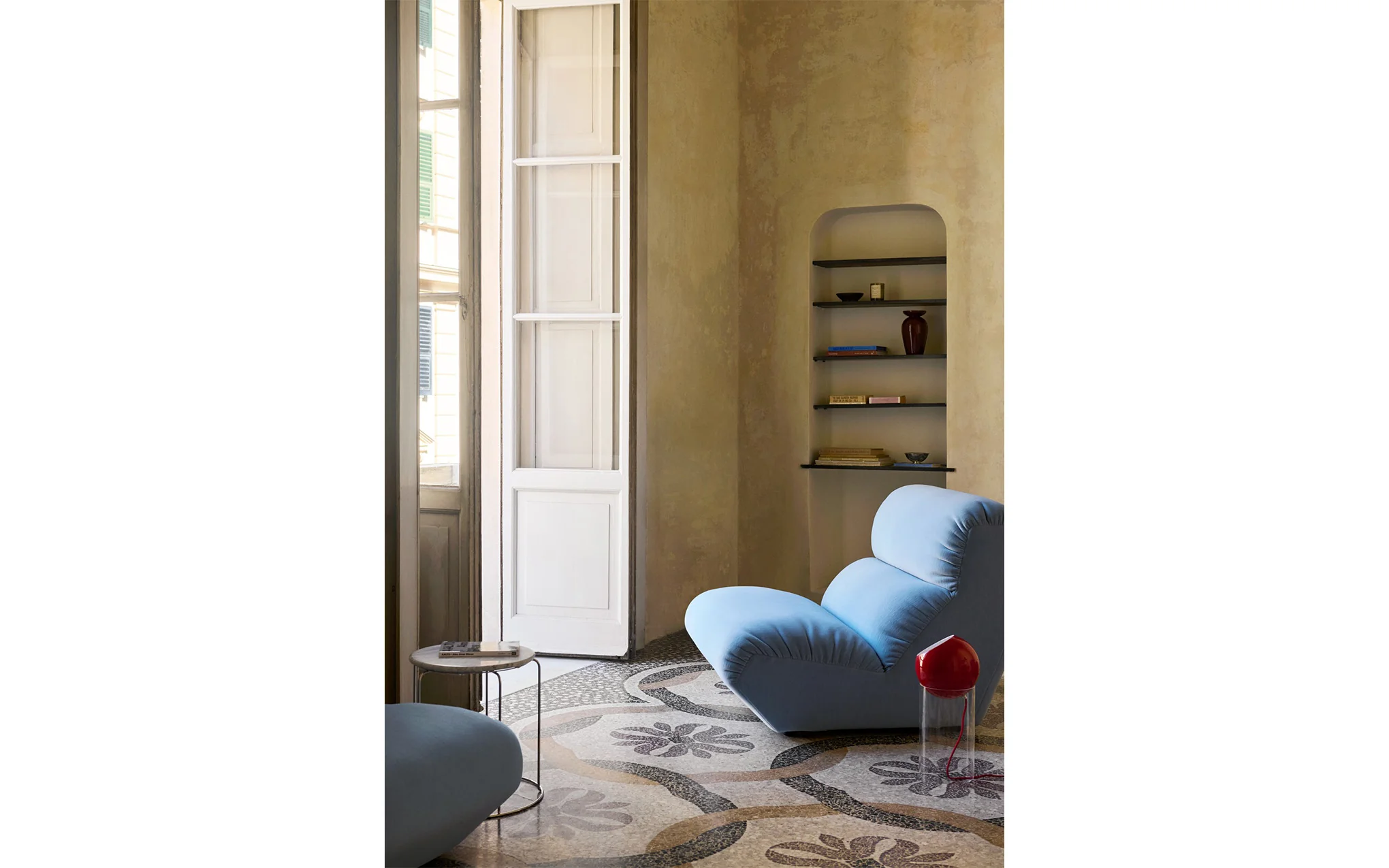 Hi Lo AV54 sofa - centre module - Image 15