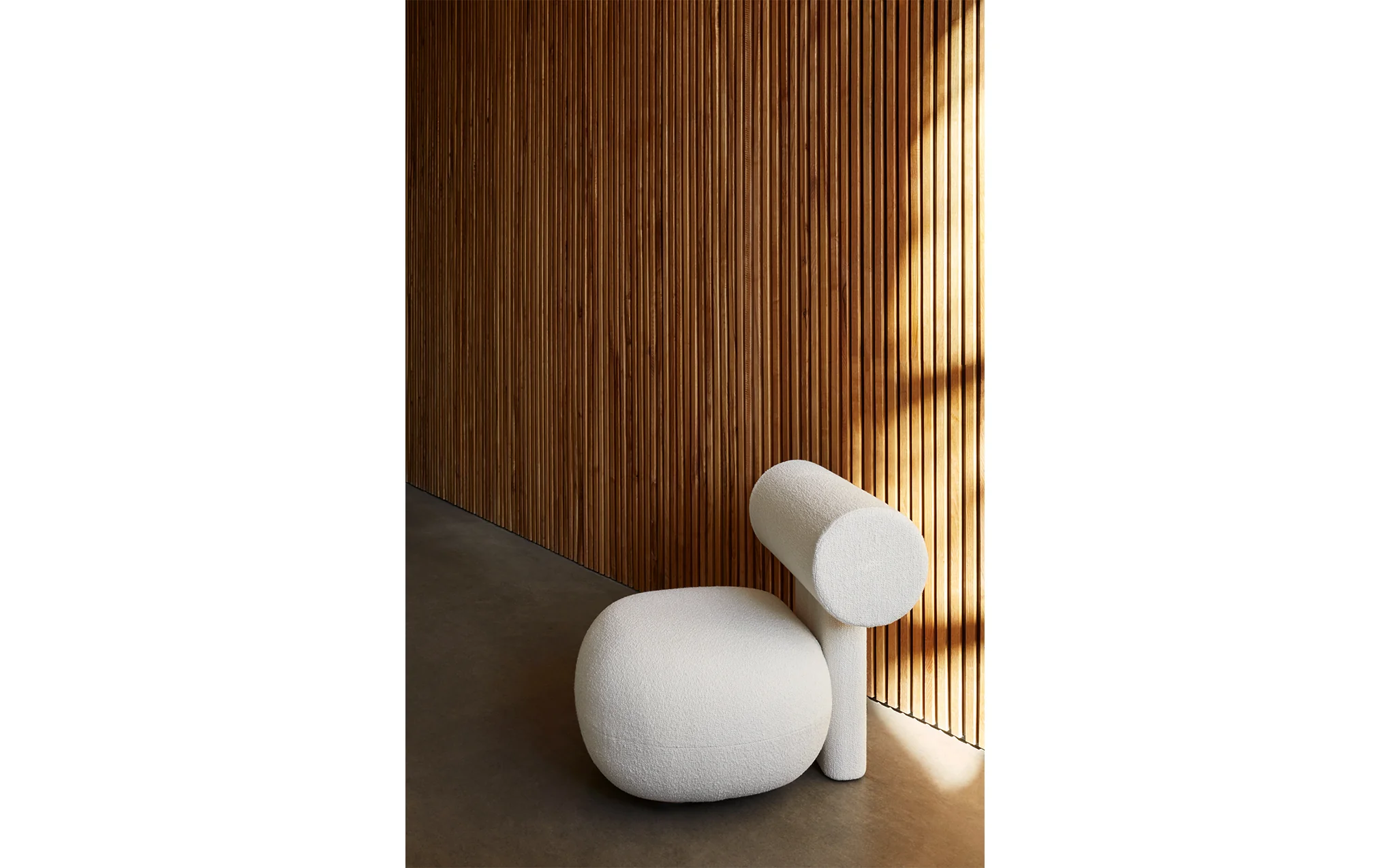 Hippo lounge chair - full upholstery - Image 5