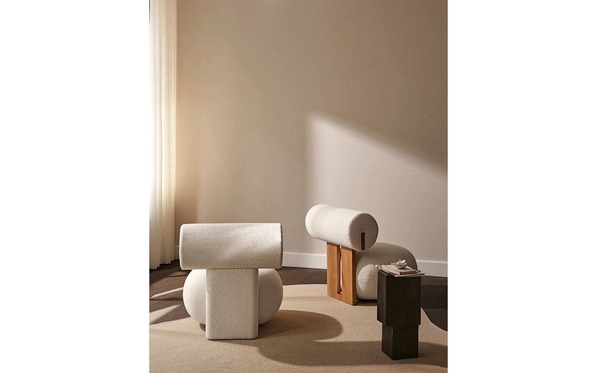 Hippo lounge chair - full upholstery - Image 6