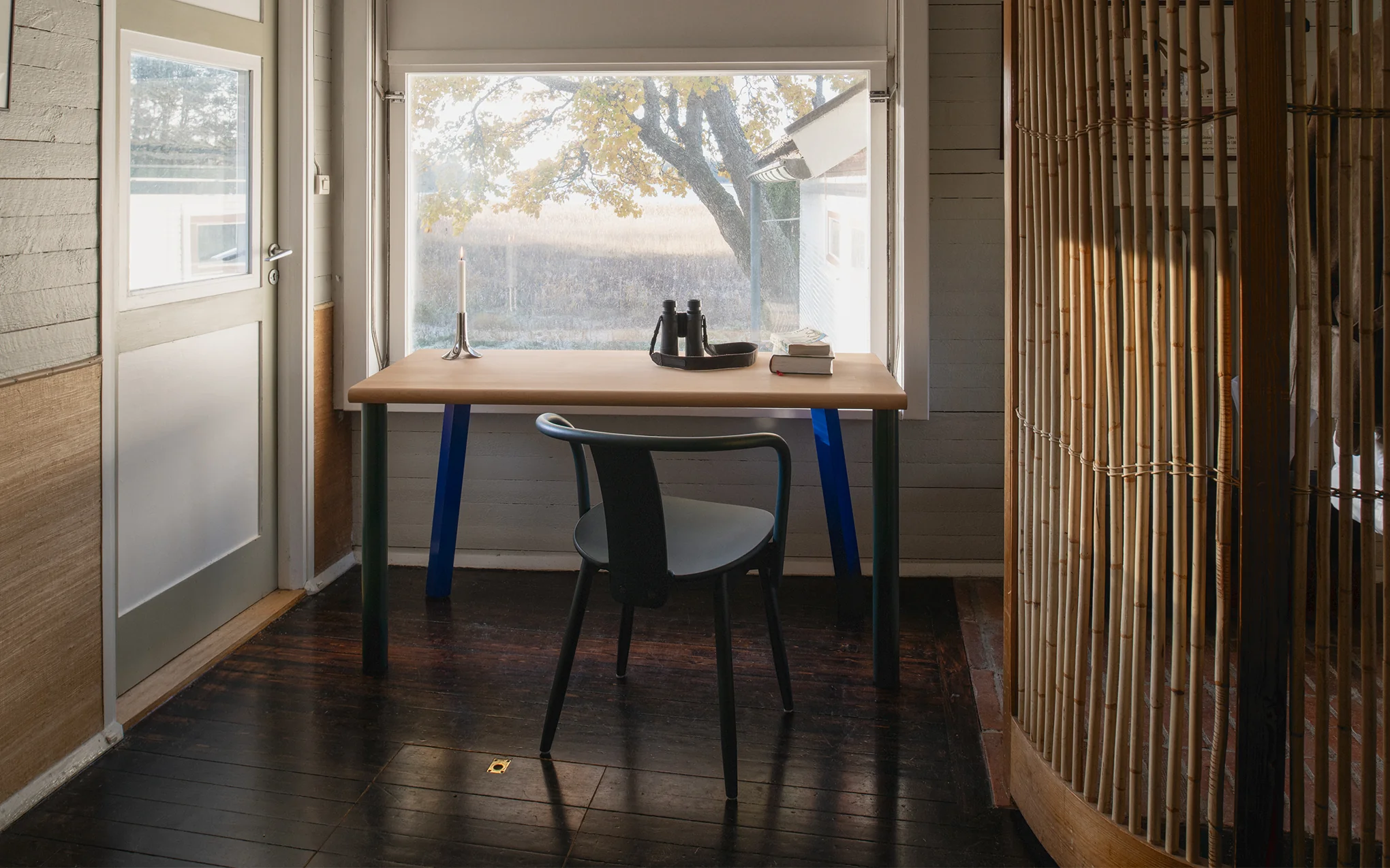 Homework desk - Image 10