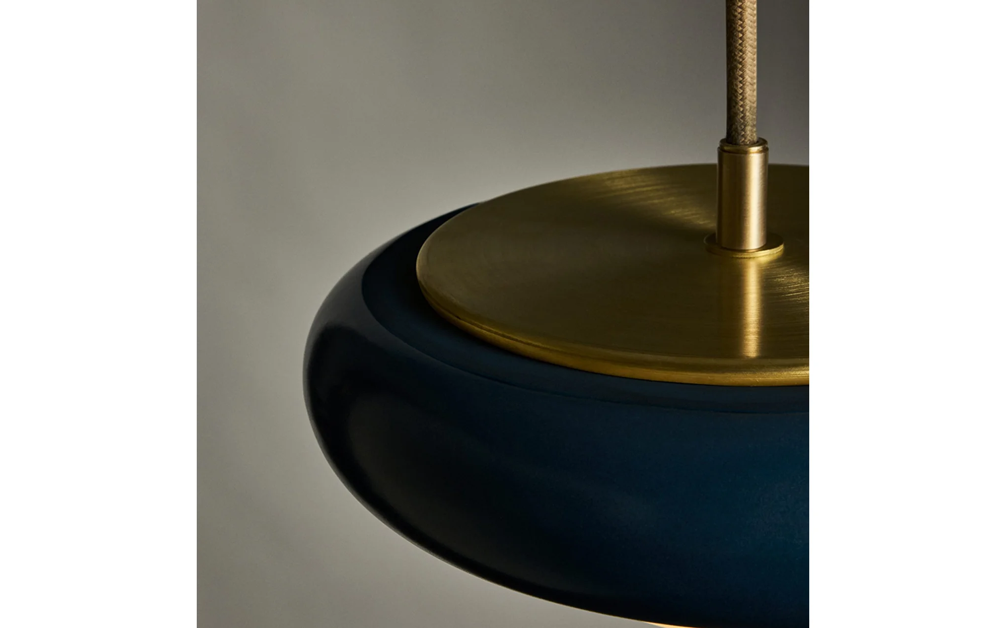 Humboldt pendant 01 - ceramic - Image 9