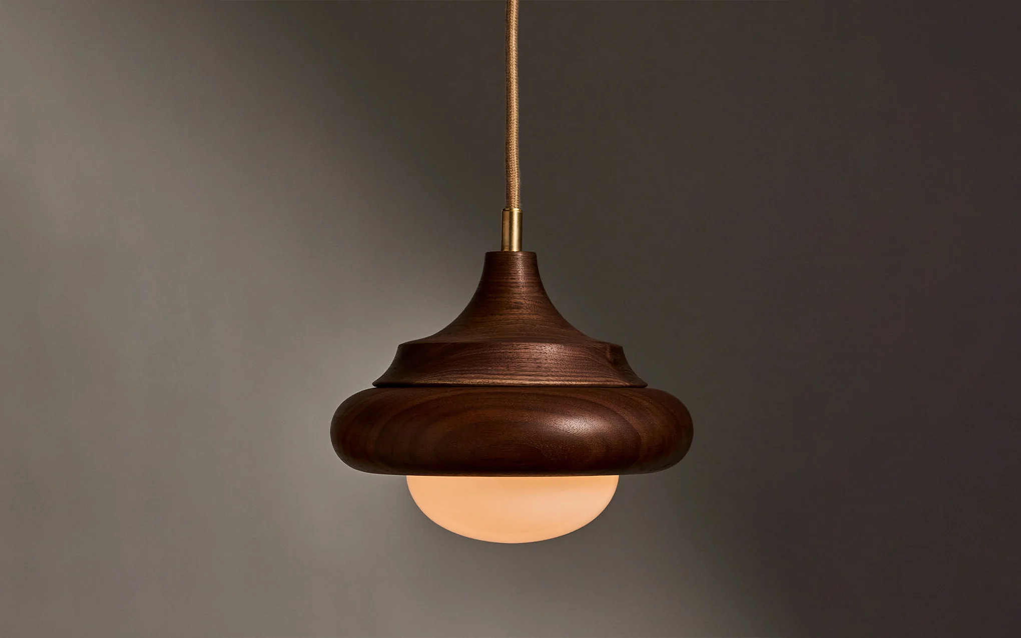 Humboldt pendant 02 - wood - Image 9