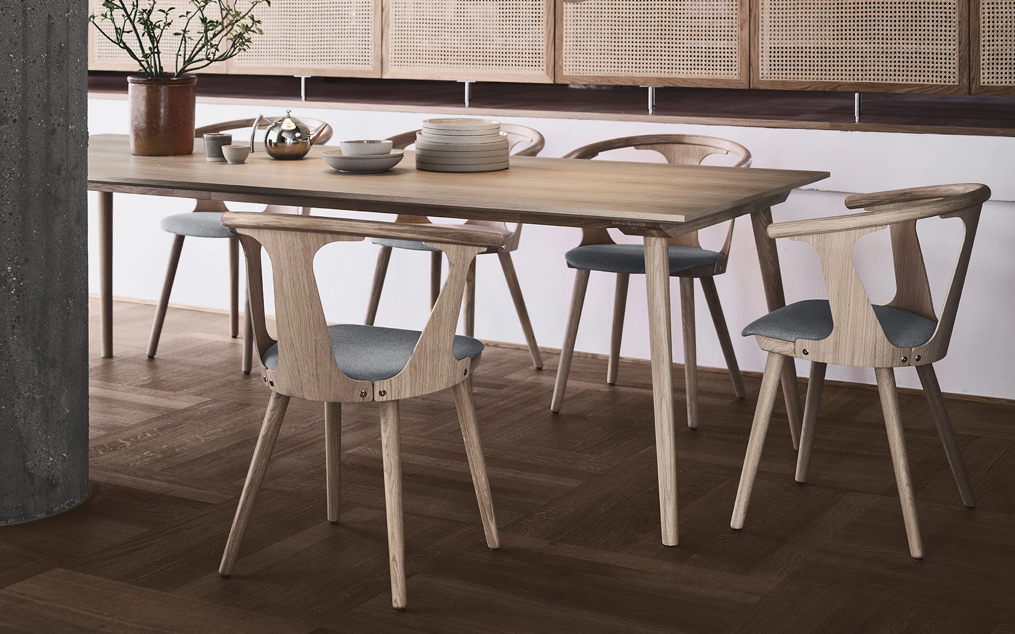 In Between table - rectangular - Image 7