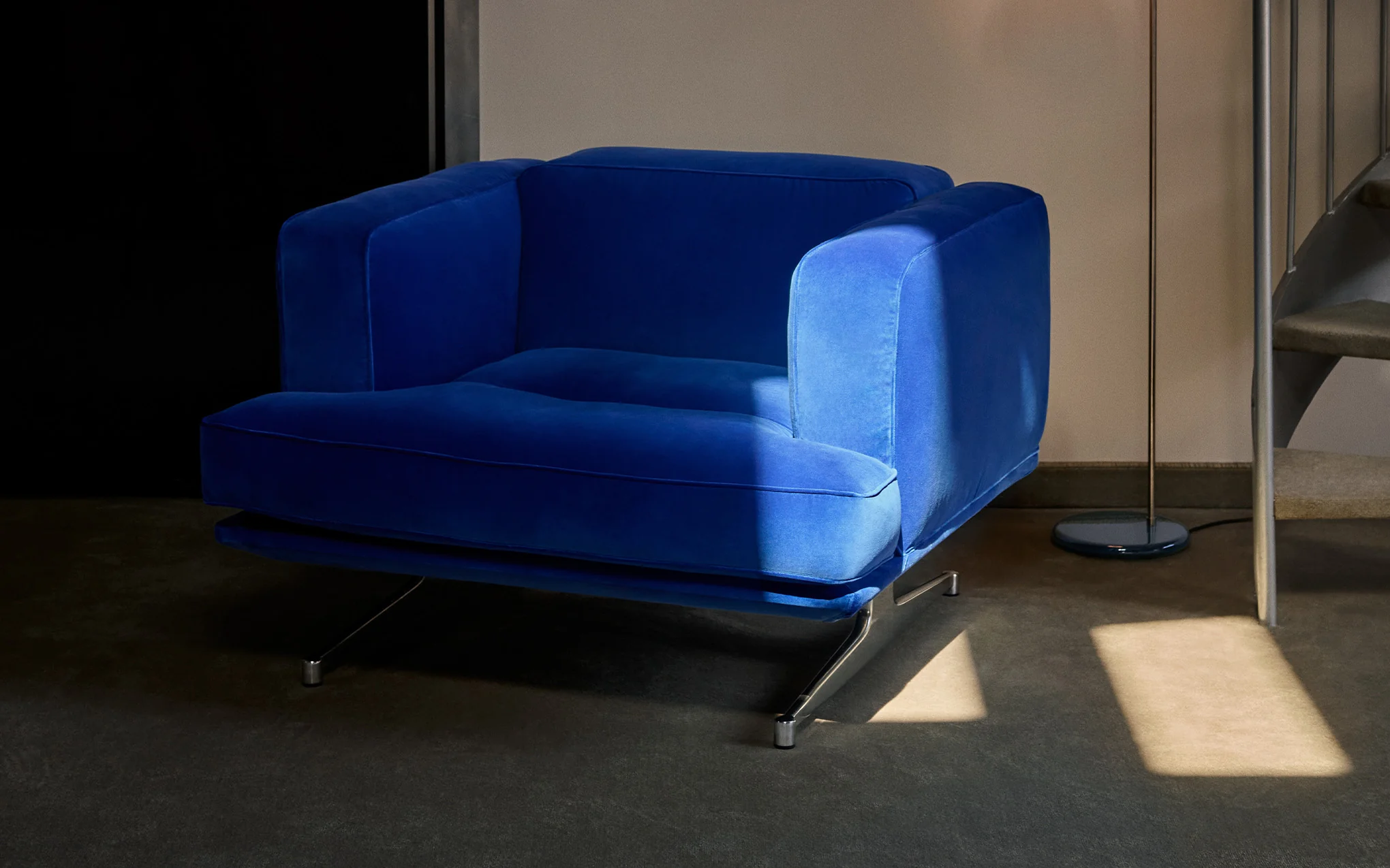 Inland AV21 lounge chair - Image 10