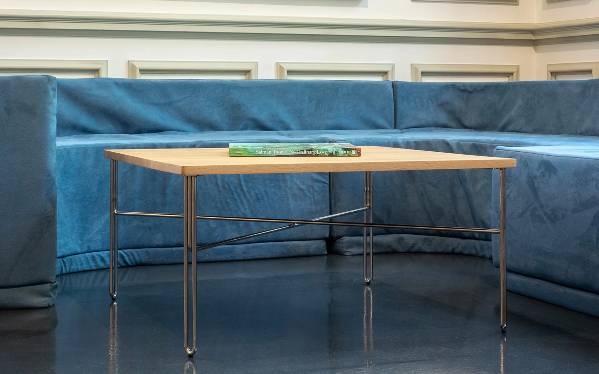 Inline coffee table - Image 9