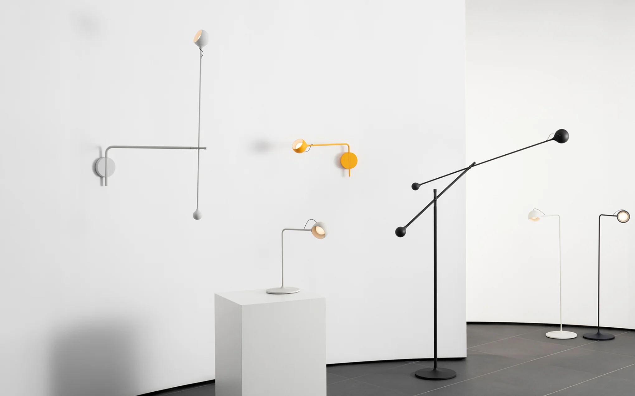 IXA floor light - Image 6