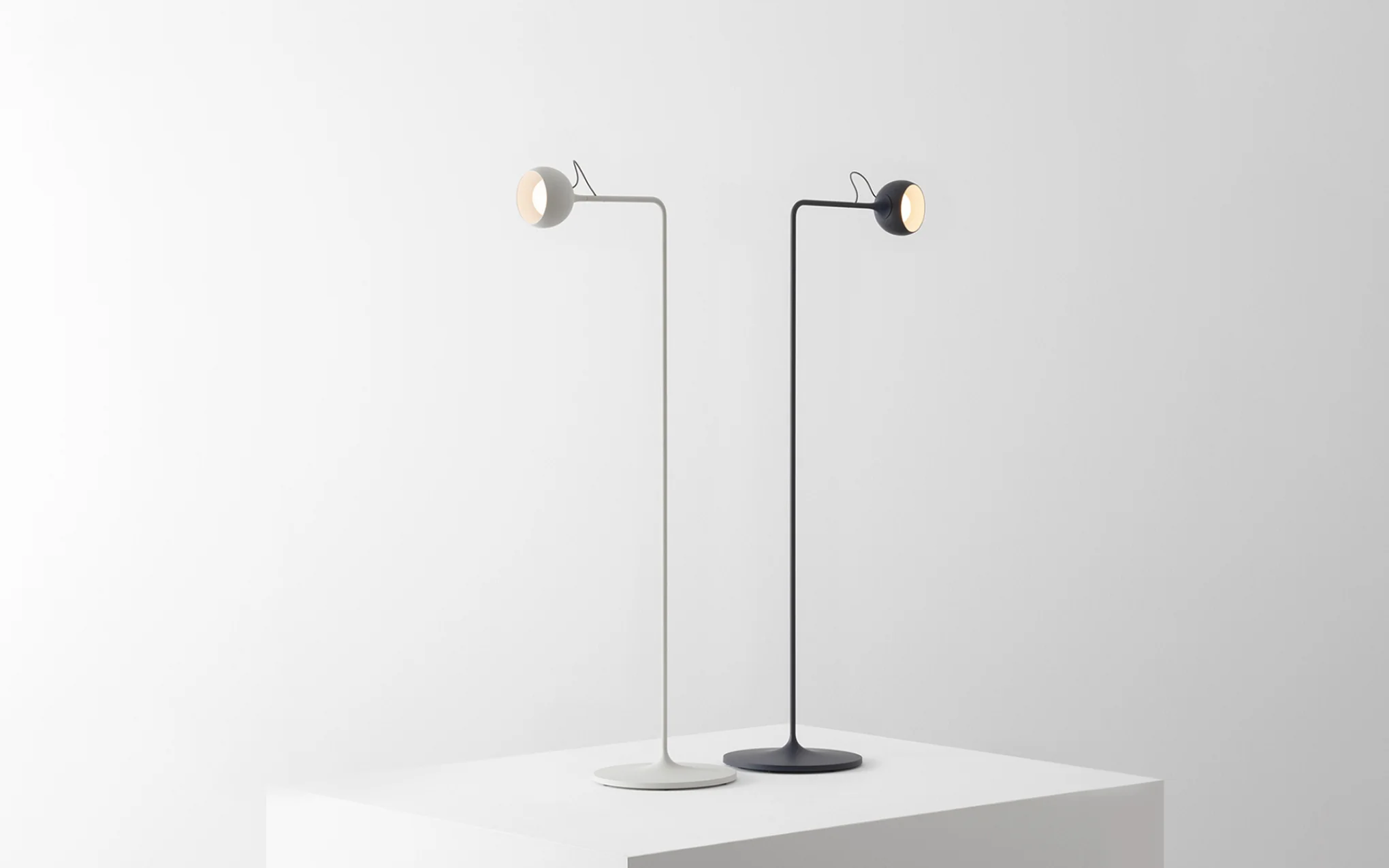 IXA reading floor light - Image 7