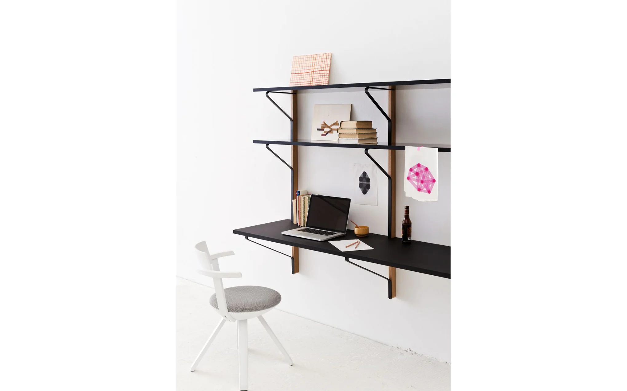 Kaari wall shelf with desk - Image 3