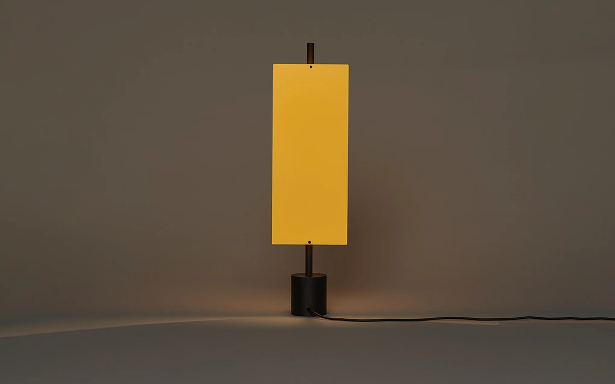 Lámina Dorada 45 table light - Image 5