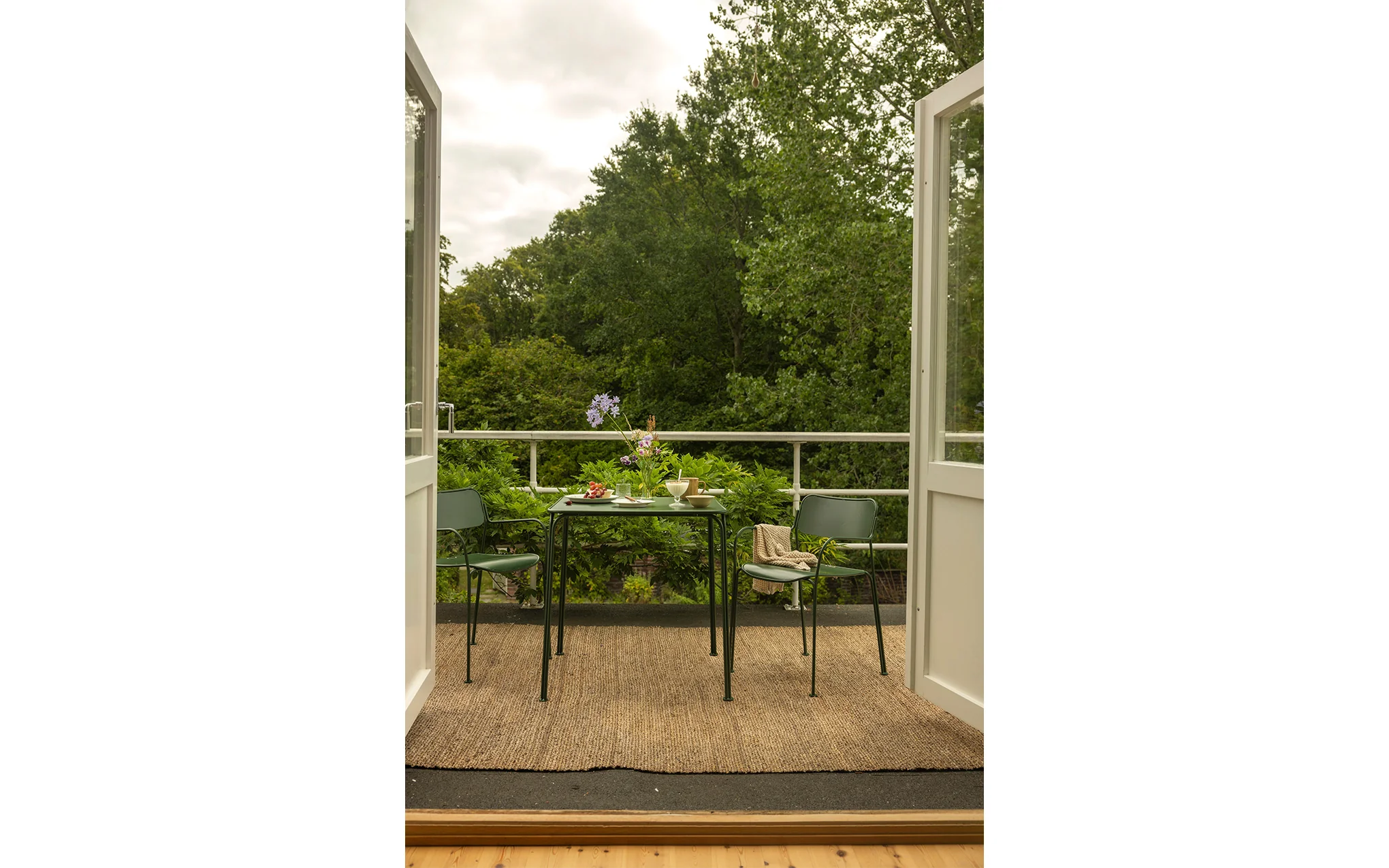 Libelle table - Image 10