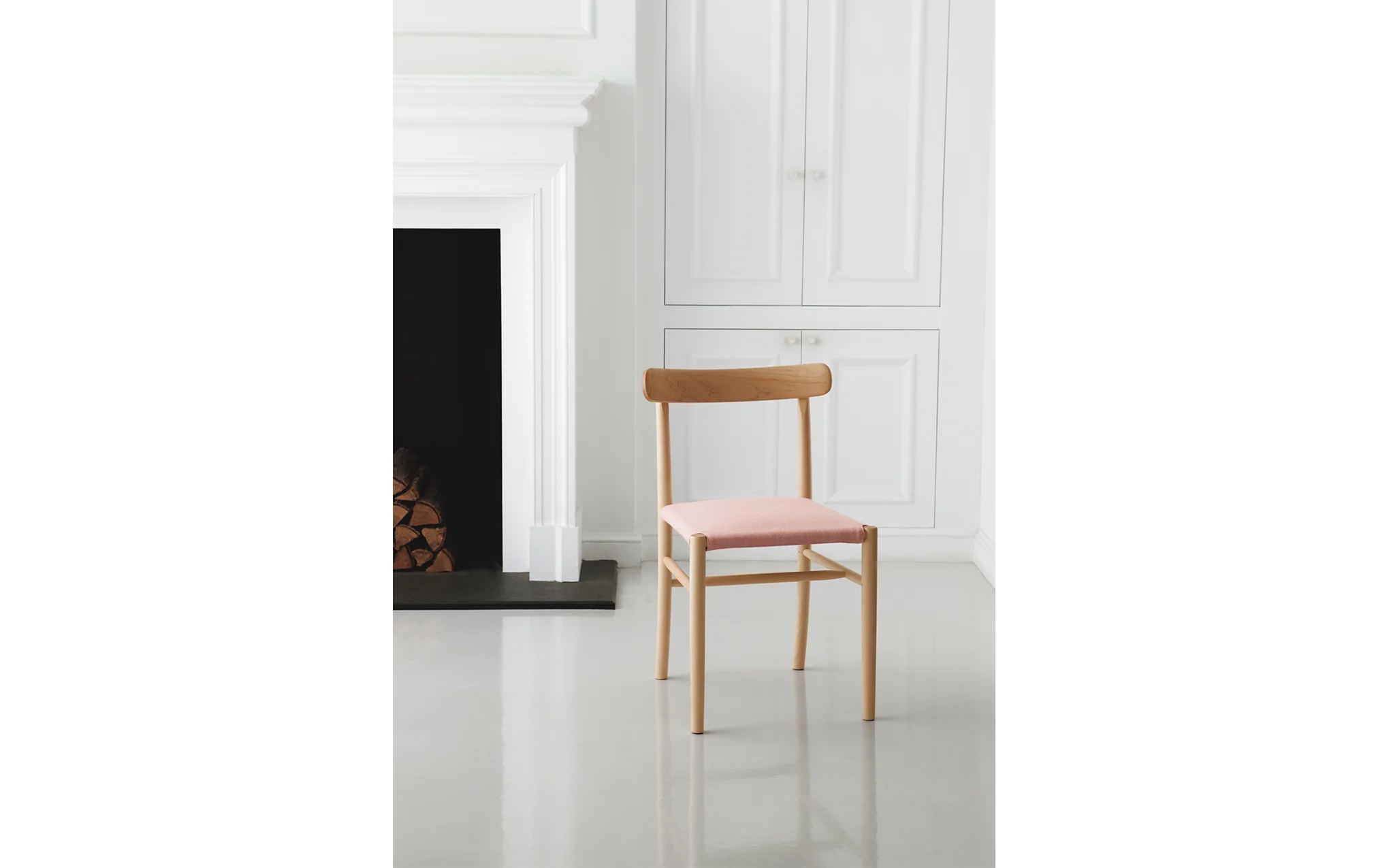 Lightwood chair - cushioned seat - Image 6