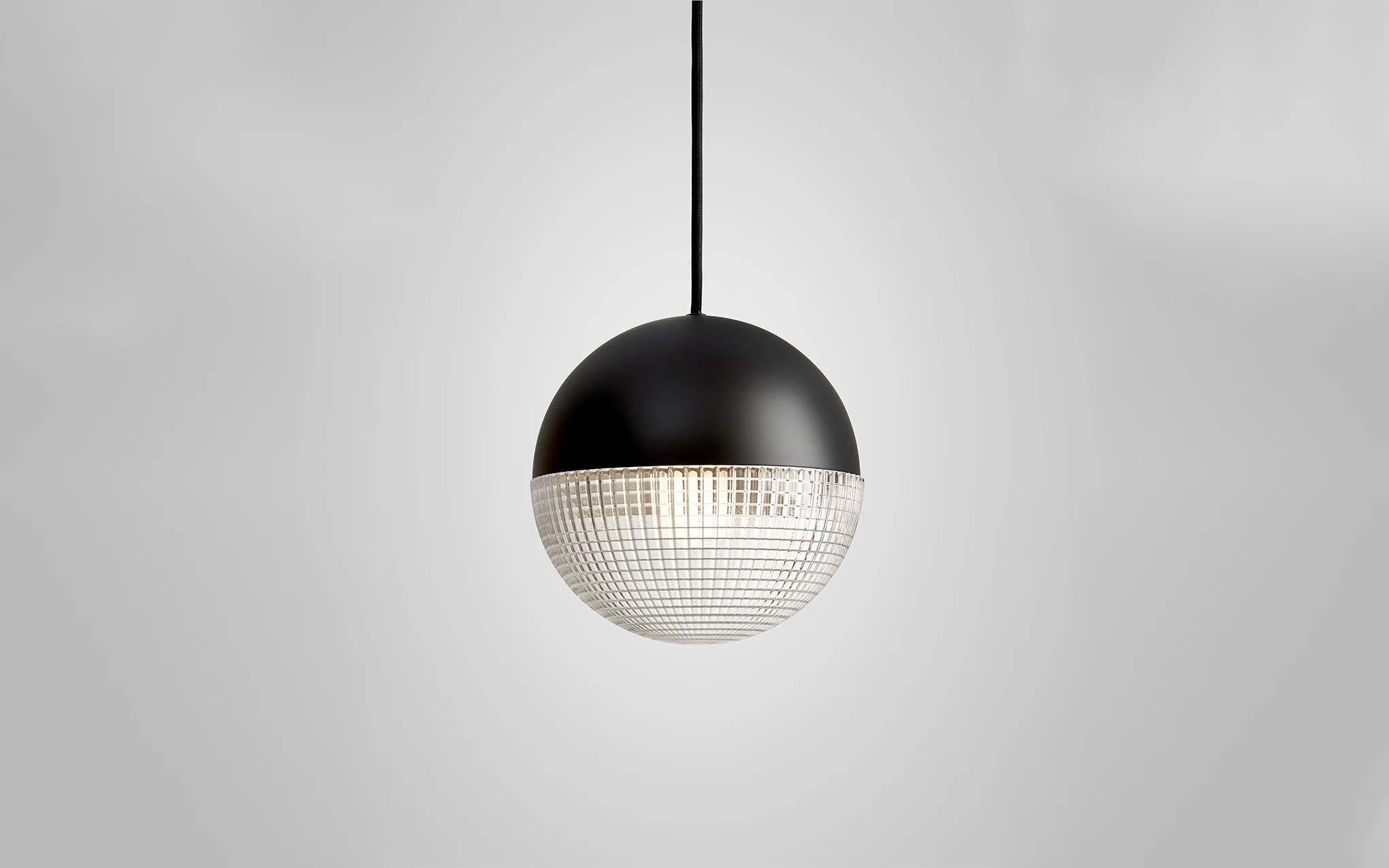 Little Lens Flair pendant - Image 4