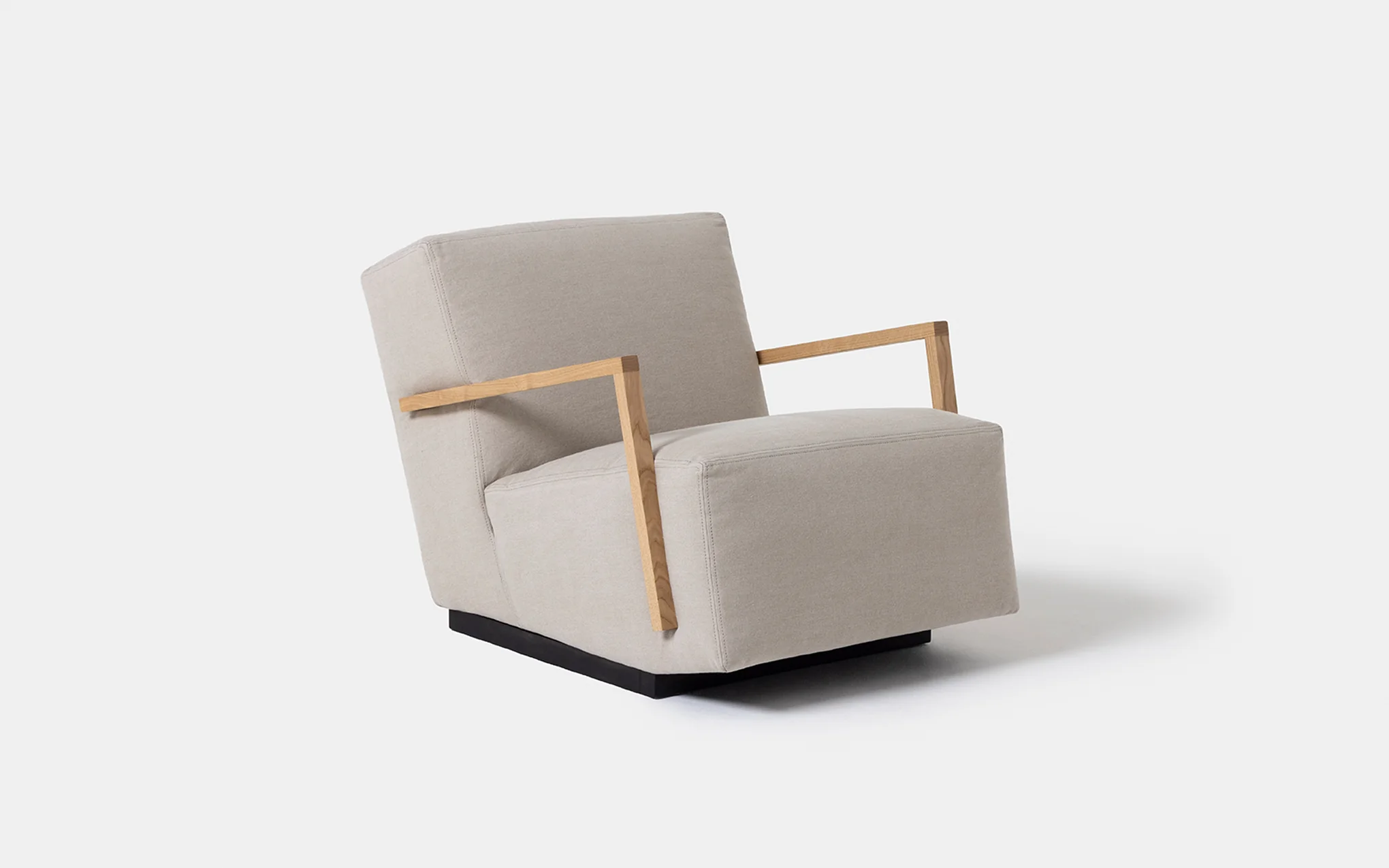 Marcel armchair - walnut arms - Image 4