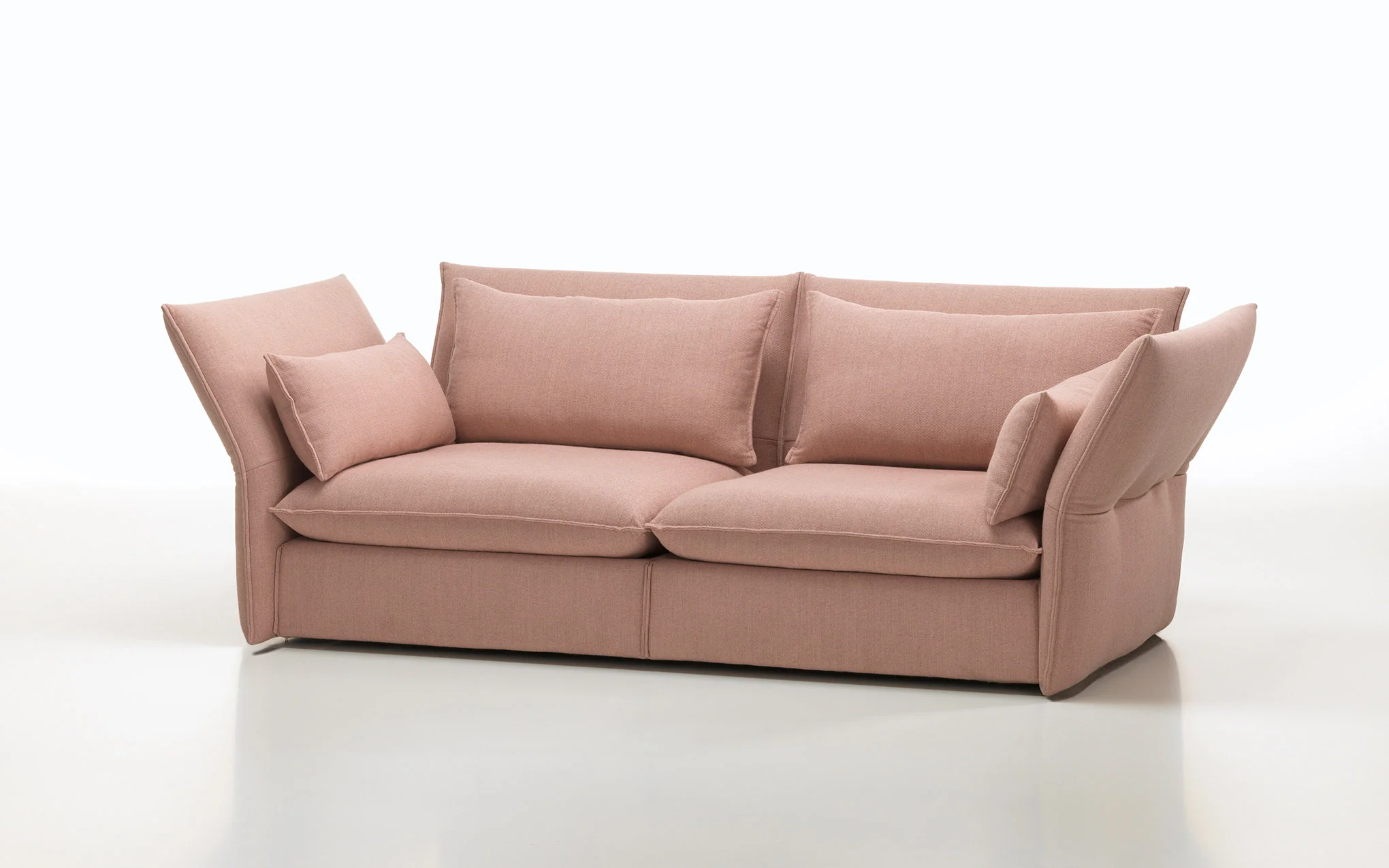 Mariposa 2.5 seat sofa
