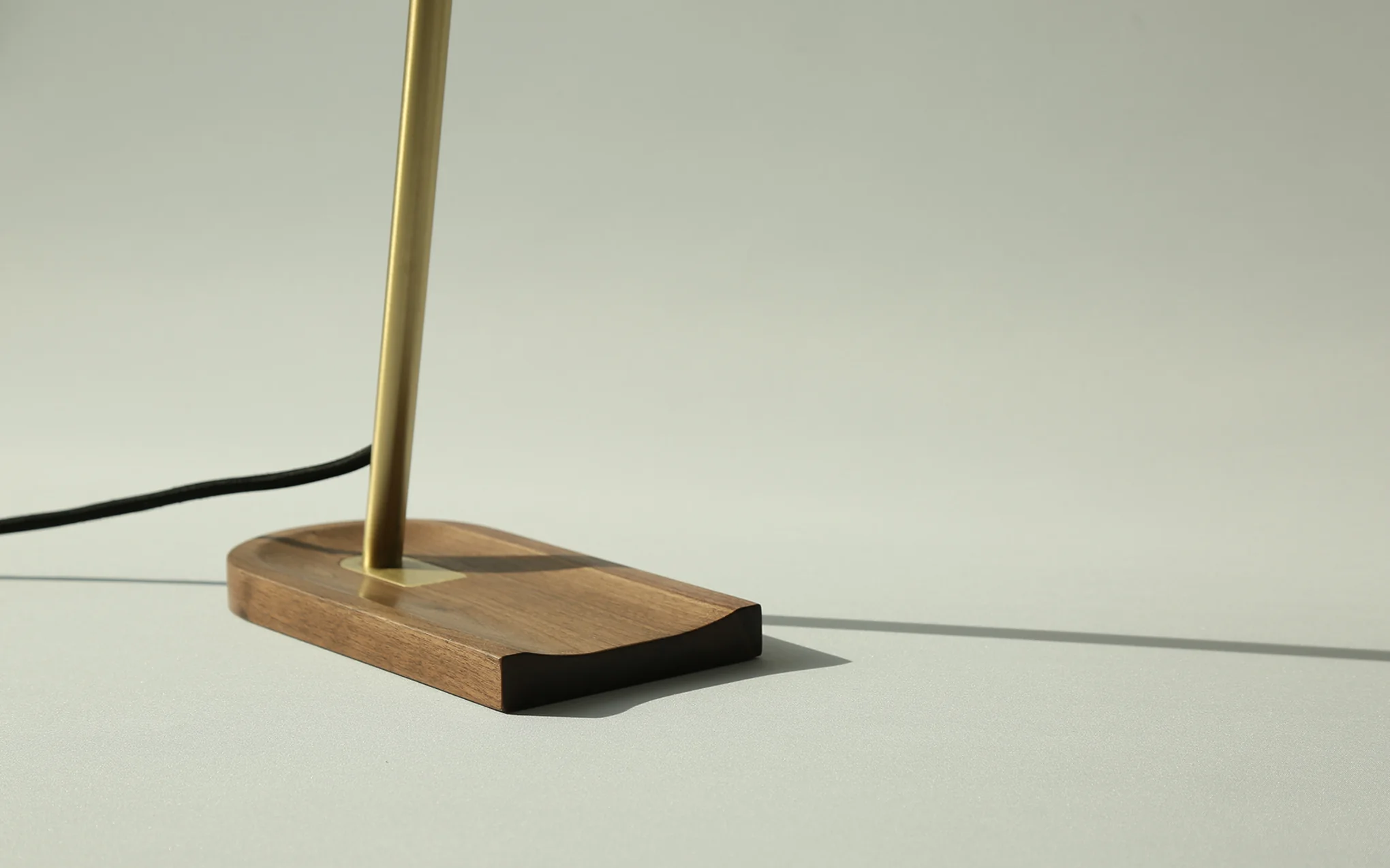 Modernist desk lamp - Image 8