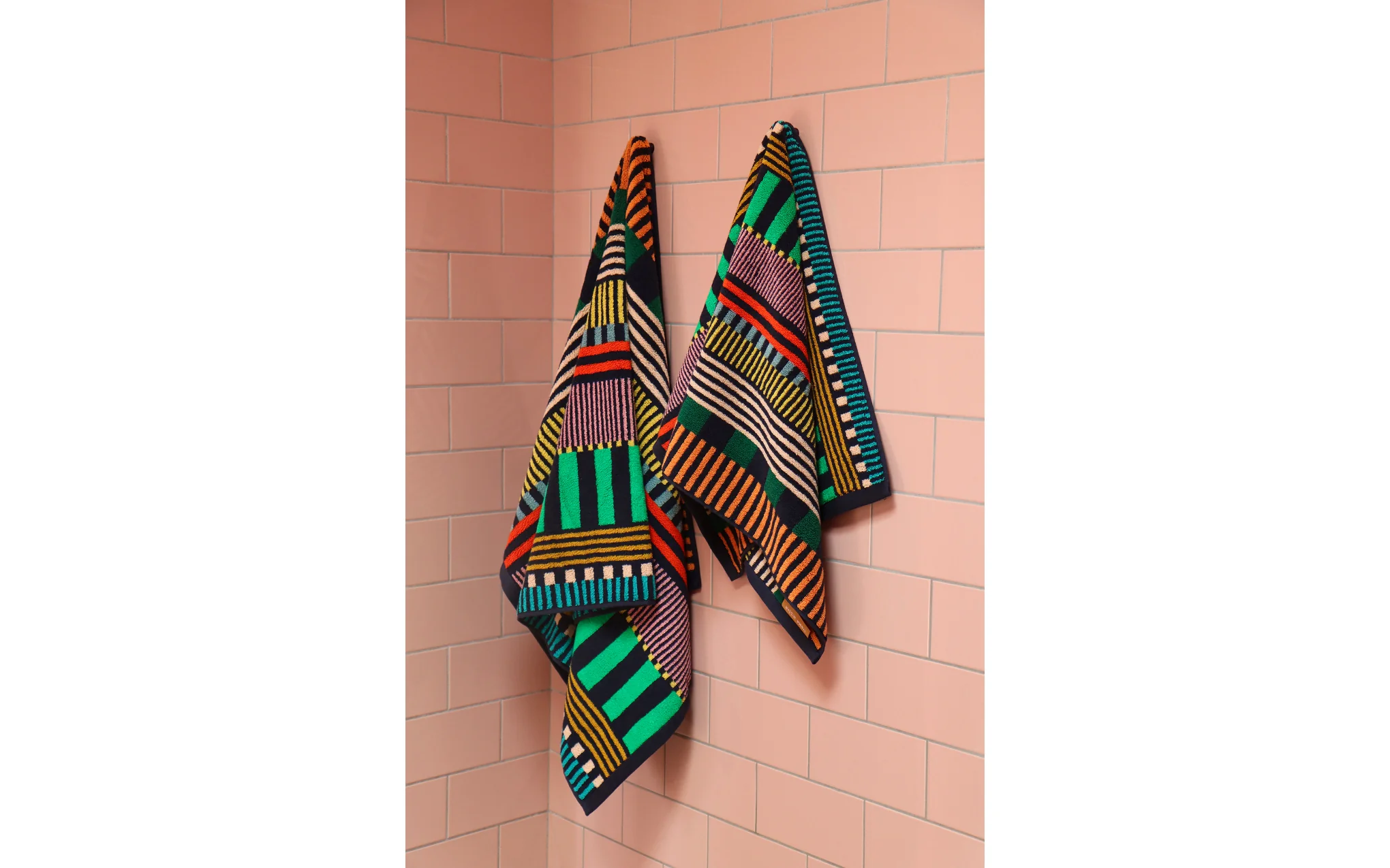Multi Stripe towels - Image 8