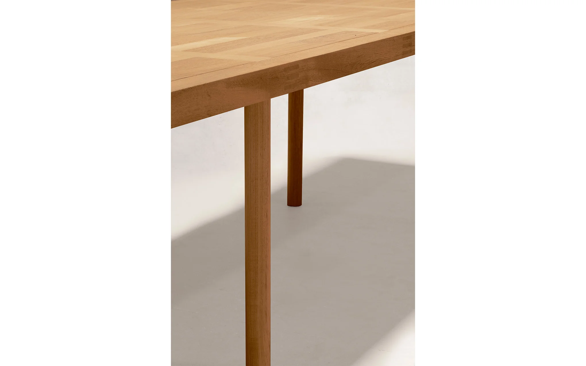 Nandi dining table - Image 5