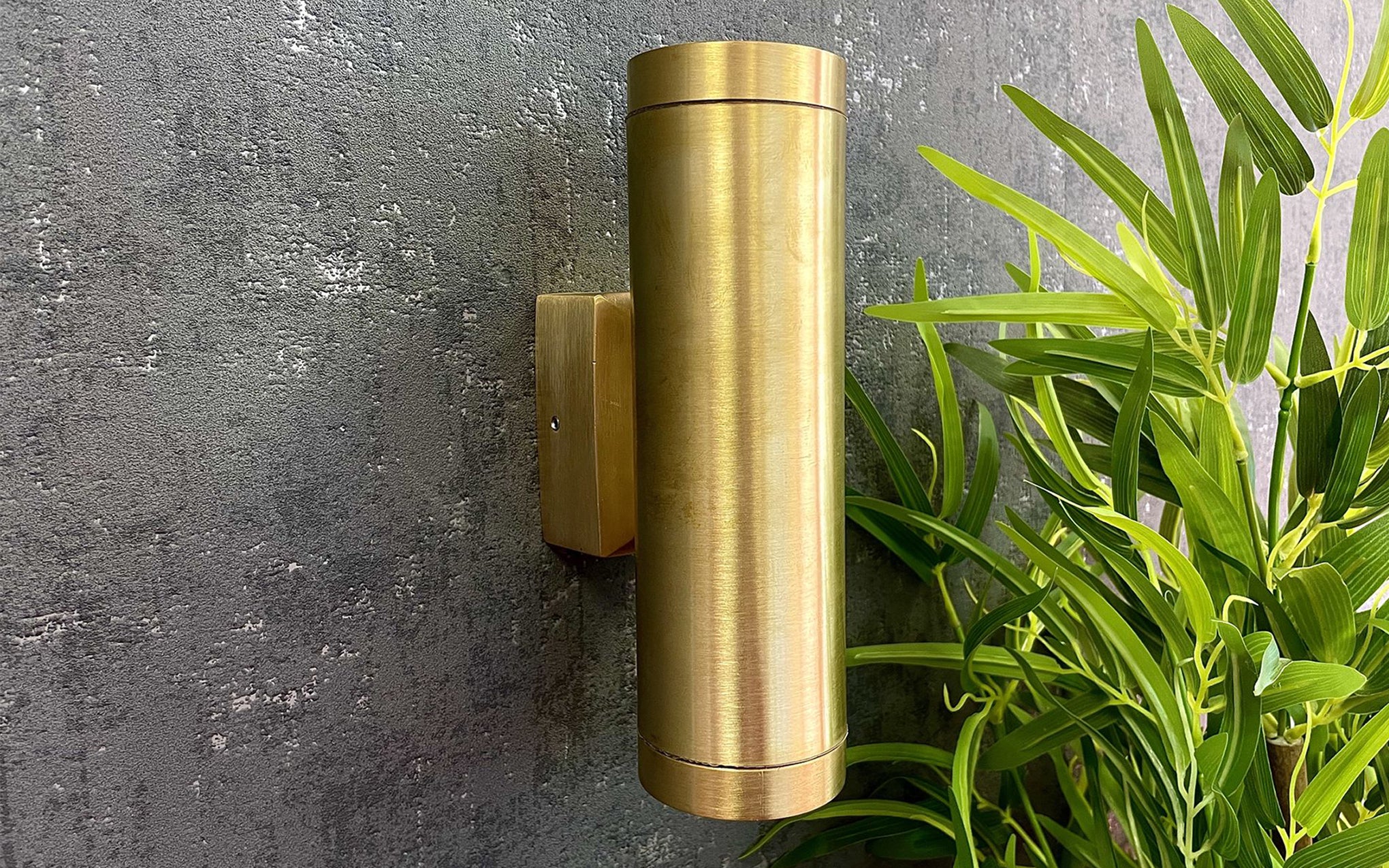 Navigator Up & Down wall light - Image 3