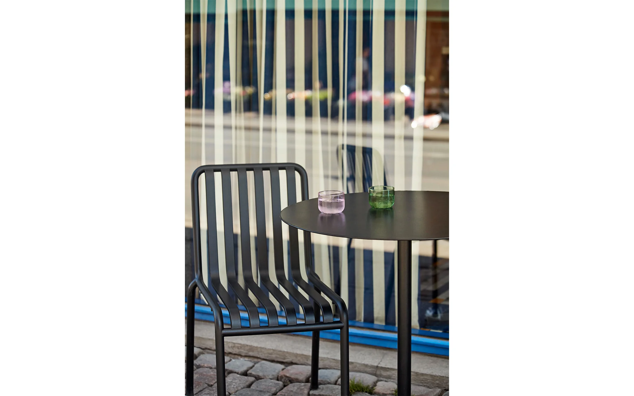 Neu table - round - Image 4
