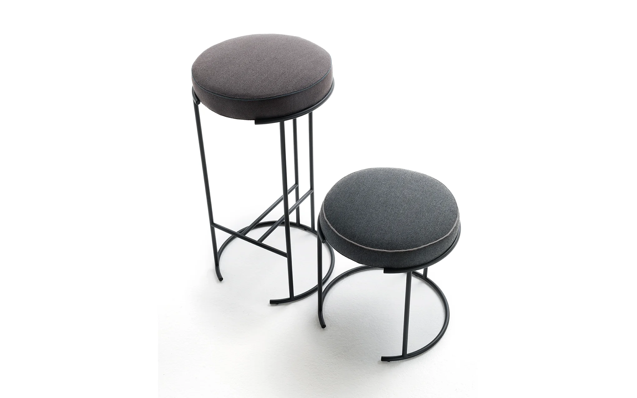 Nina stool - Image 2