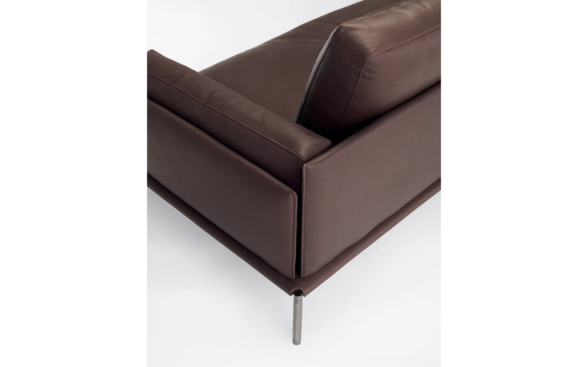 Noah monobloc sofa - Image 4