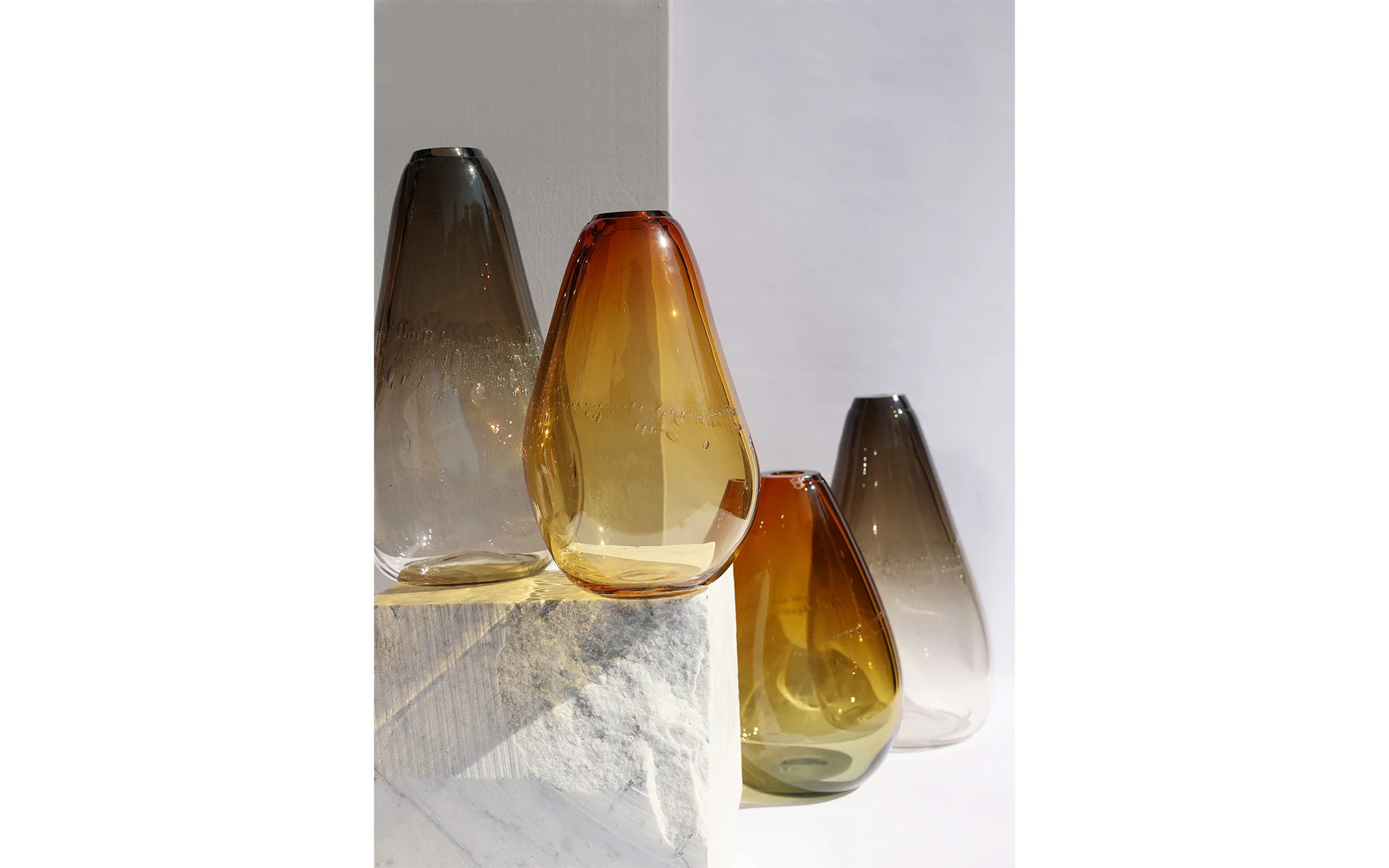 Node vase 03 - amber - Image 3