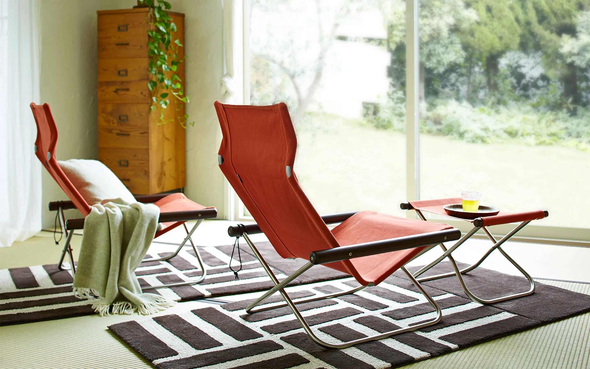 Nychair X ottoman - Image 15