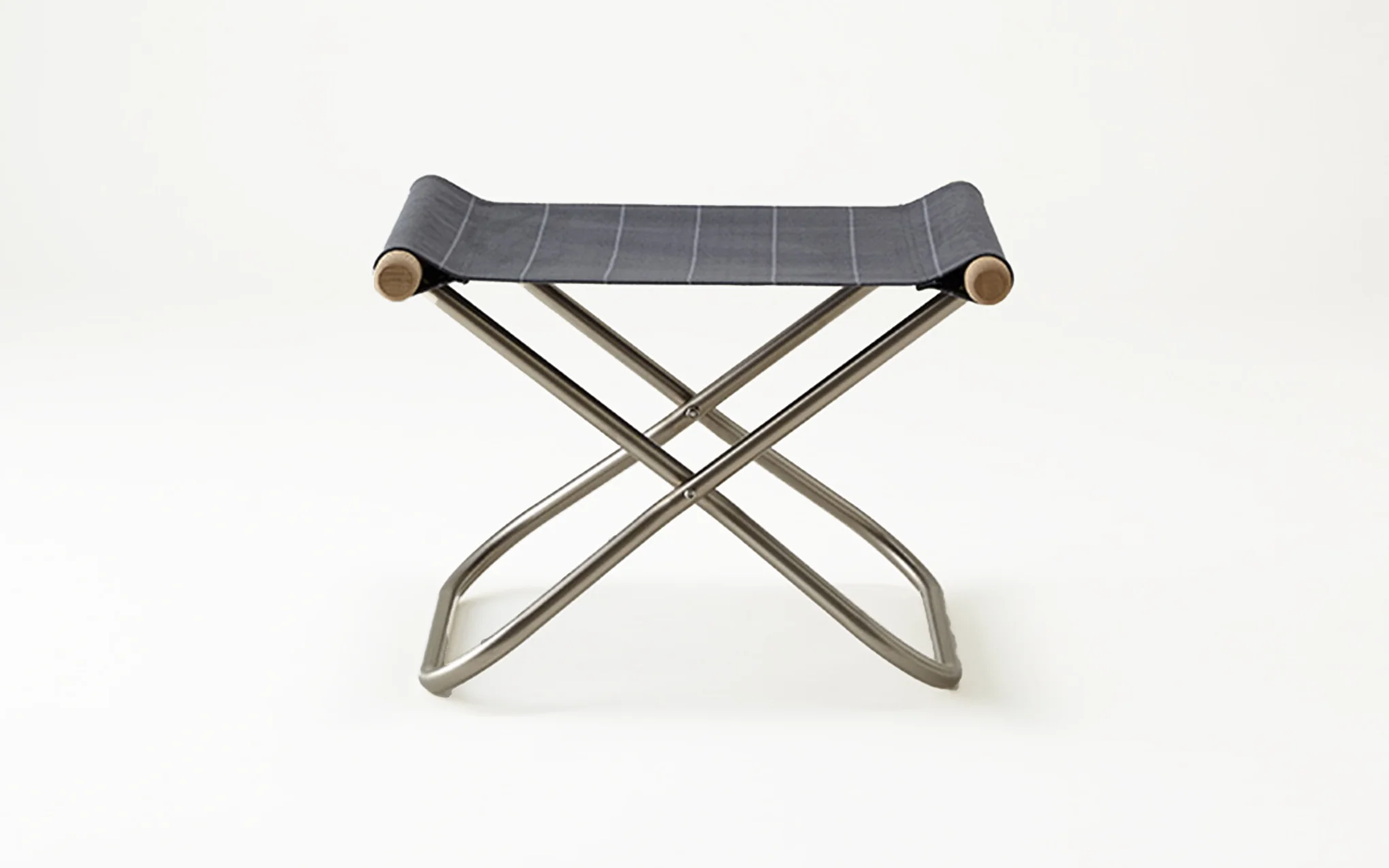 Nychair X Shikiri ottoman - Image 3