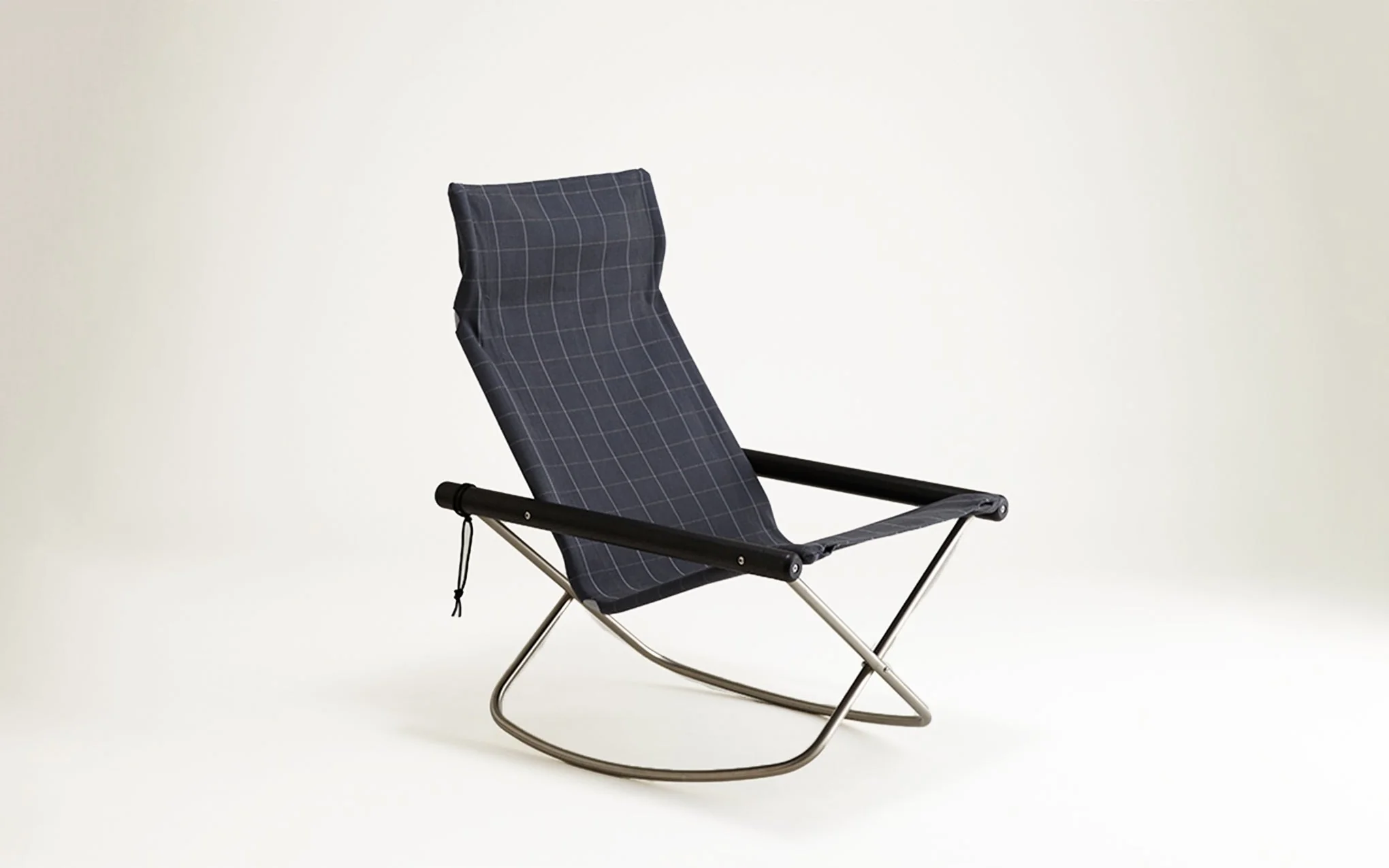 Nychair X Shikiri rocking chair - Image 5