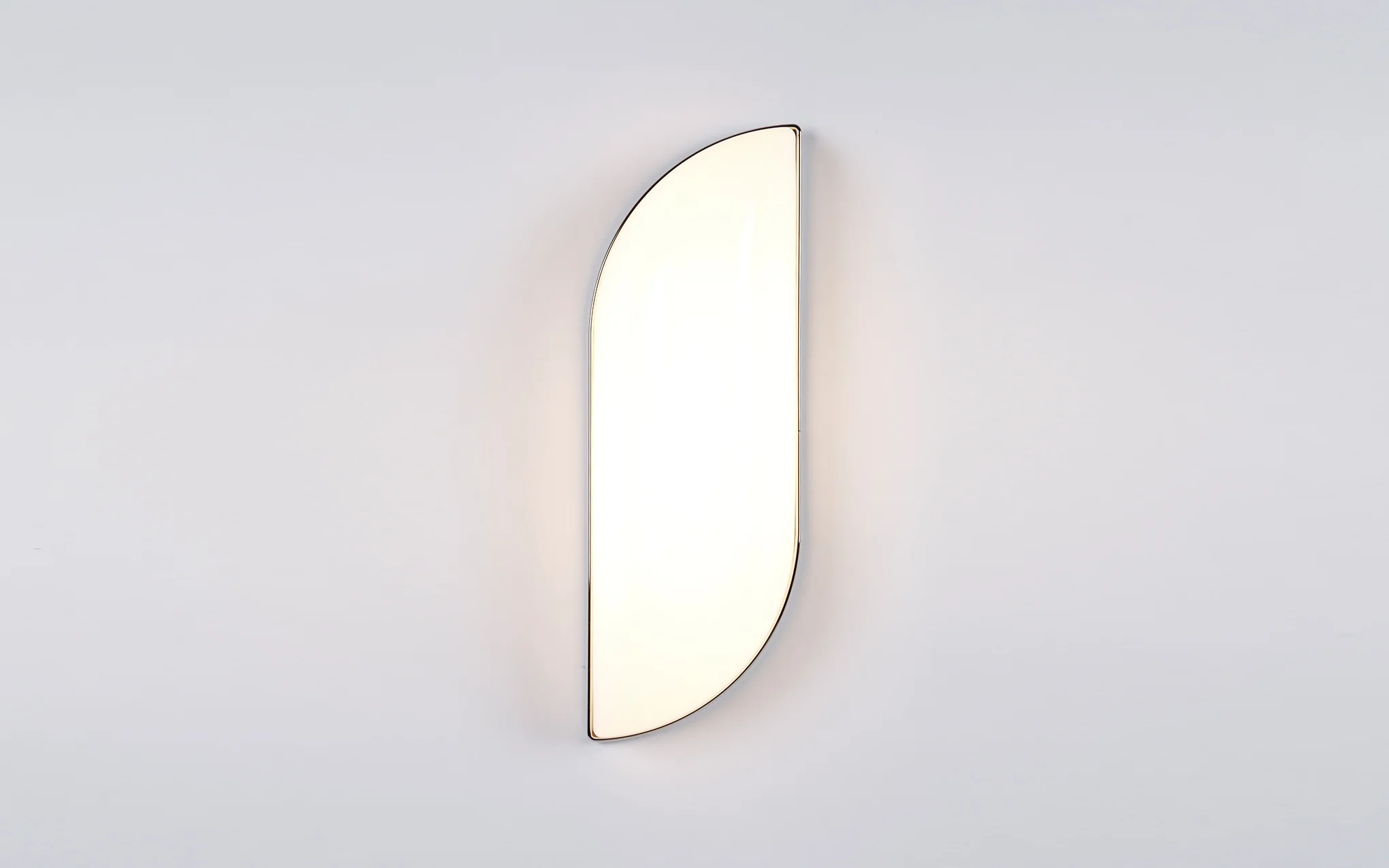 Odds & Ends aquafresh wall light - Image 3