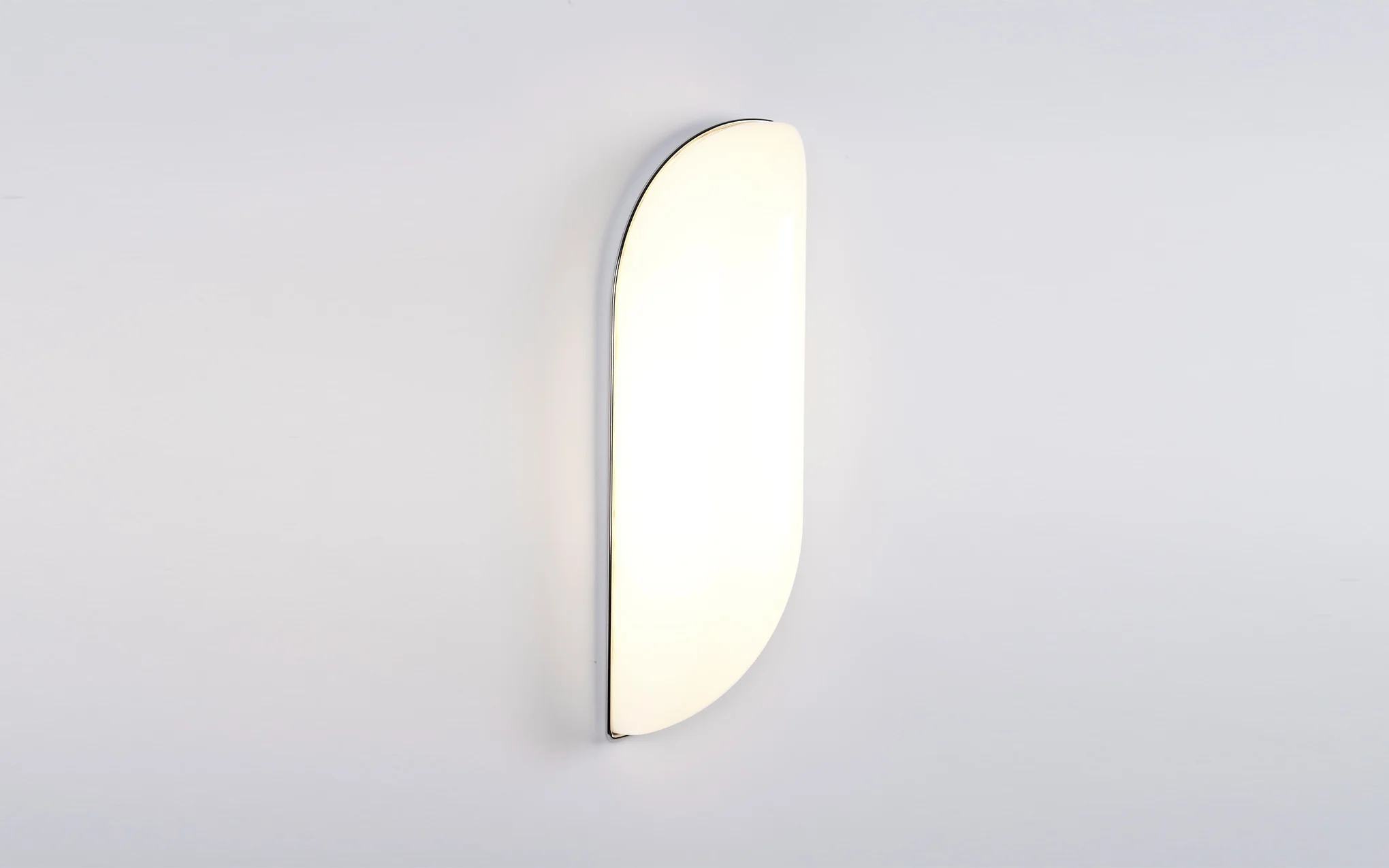 Odds & Ends aquafresh wall light - Image 4