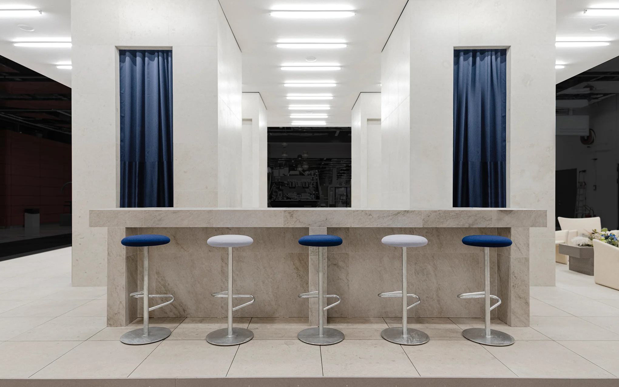 Odette stool - Image 6