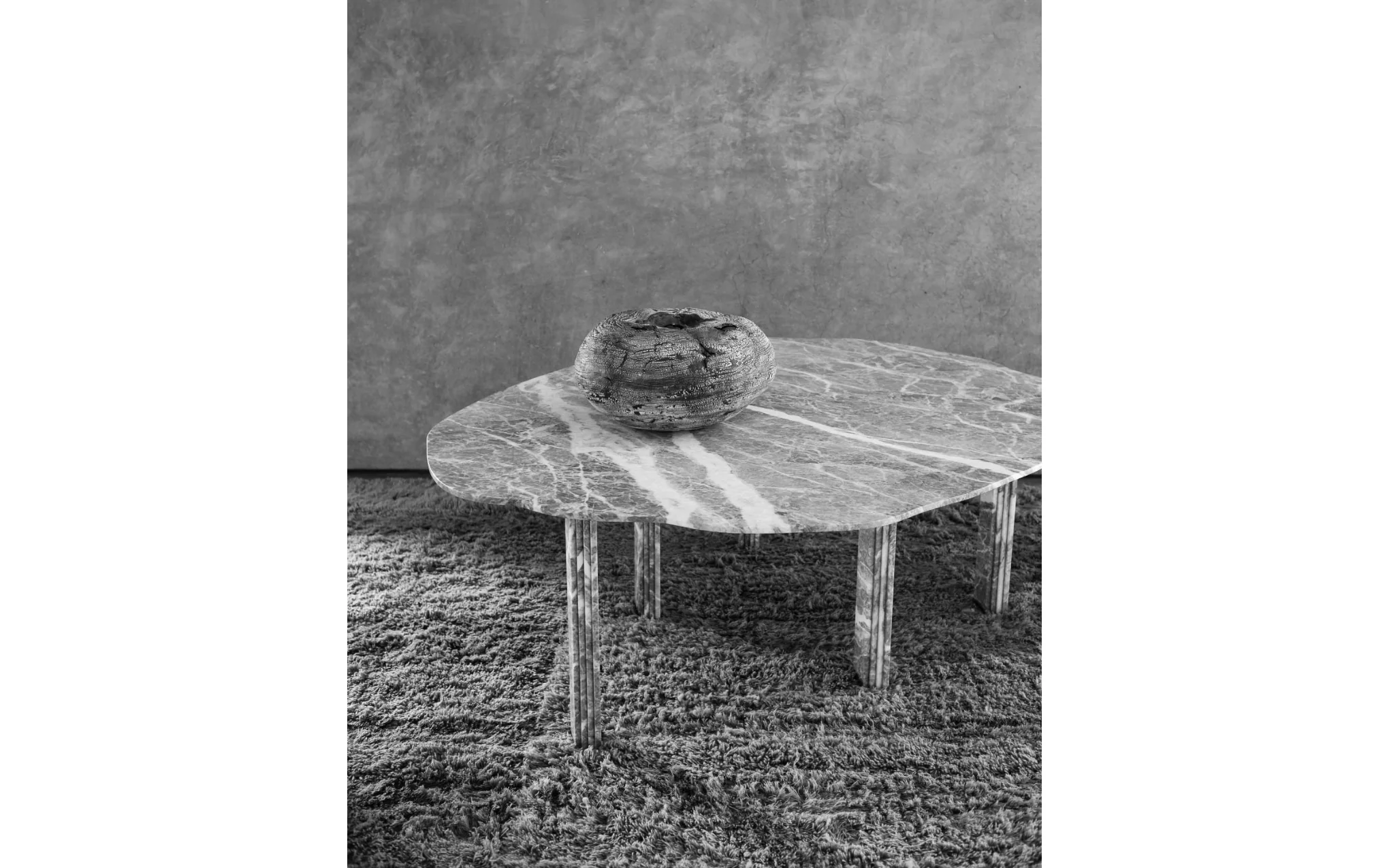 Orpheus dining table - Image 8