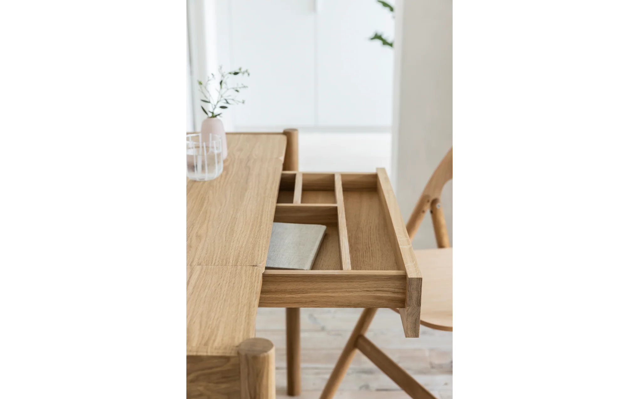 Pala dressing table - Image 5