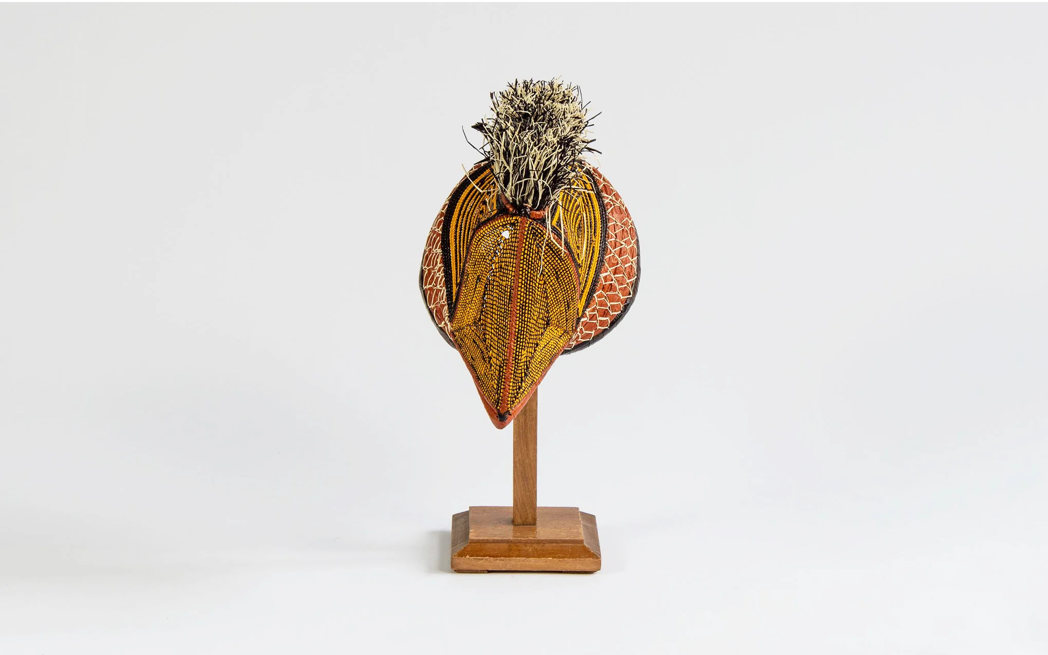 Panamanian ceremonial bird mask - Image 4