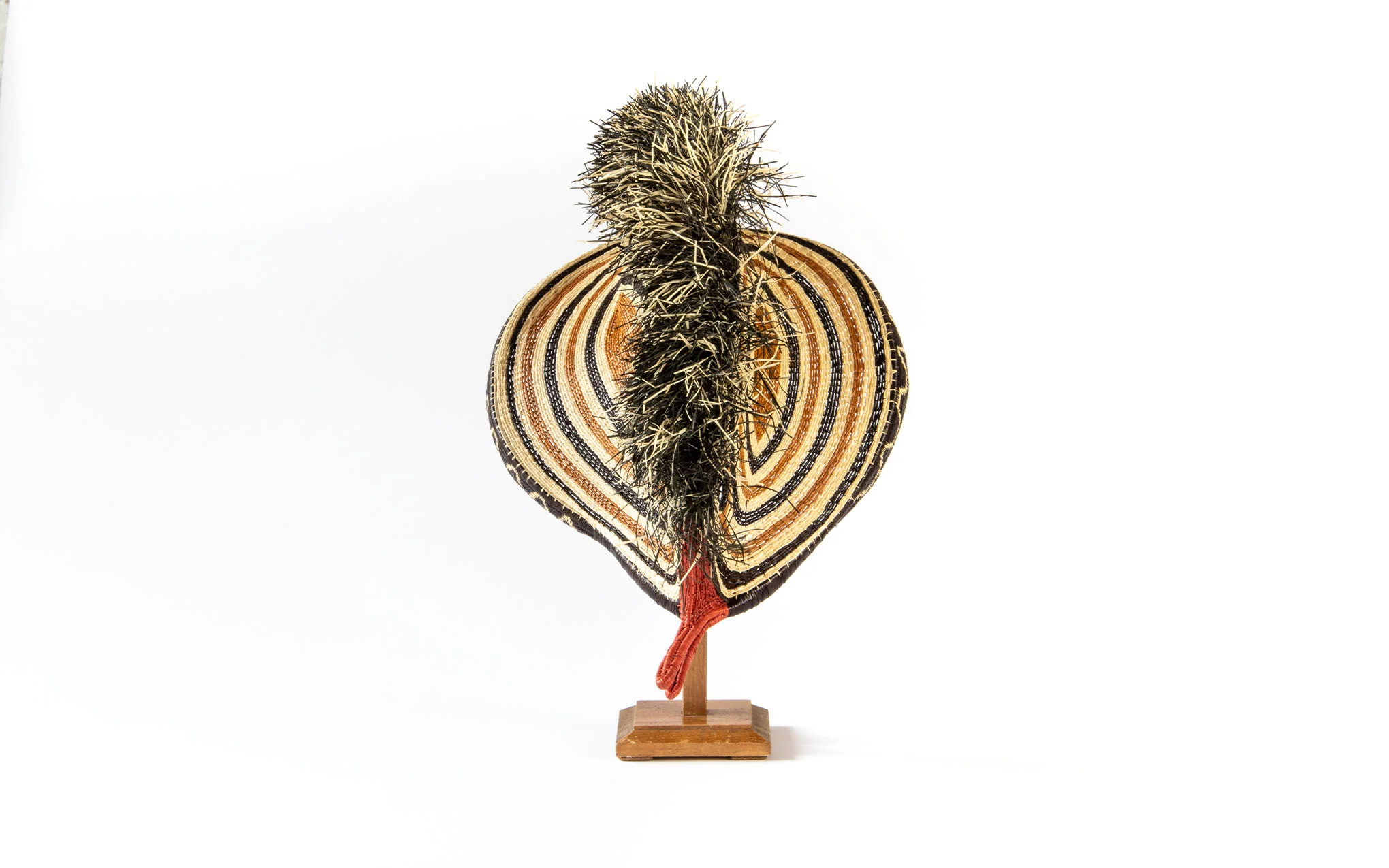Panamanian ceremonial bird mask - Image 4