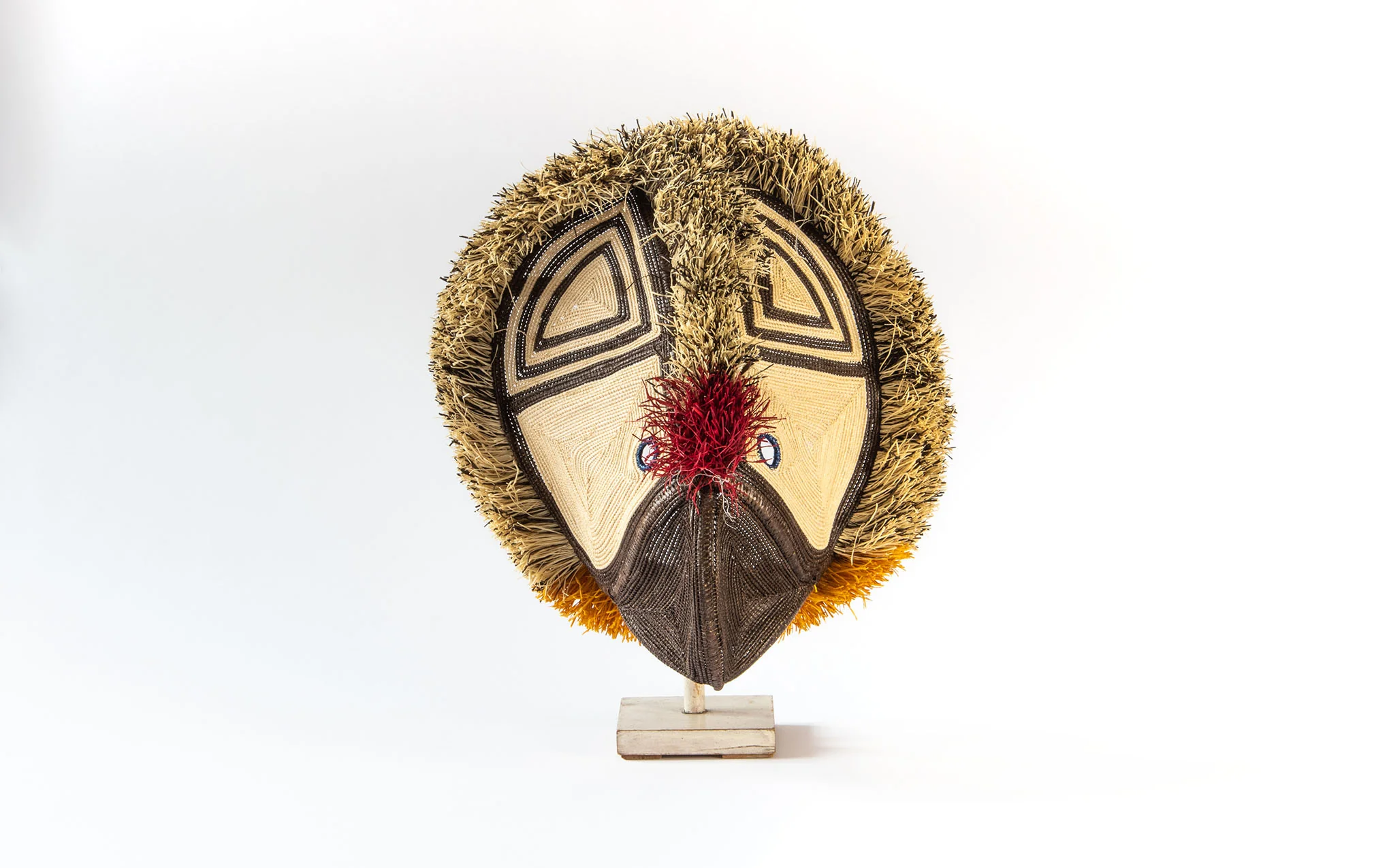 Panamanian ceremonial bird mask - Image 4