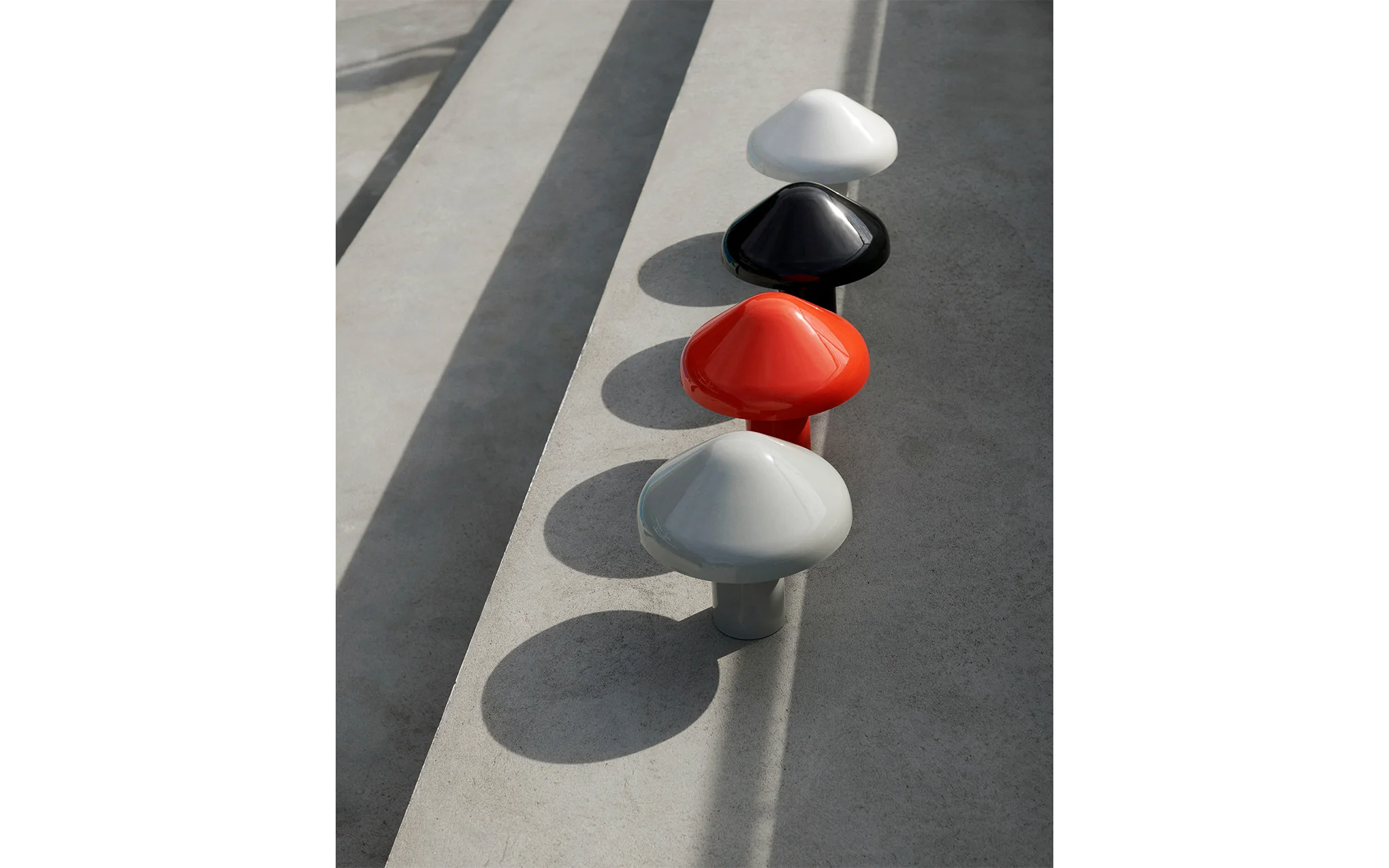 Pao portable lamp - Image 7