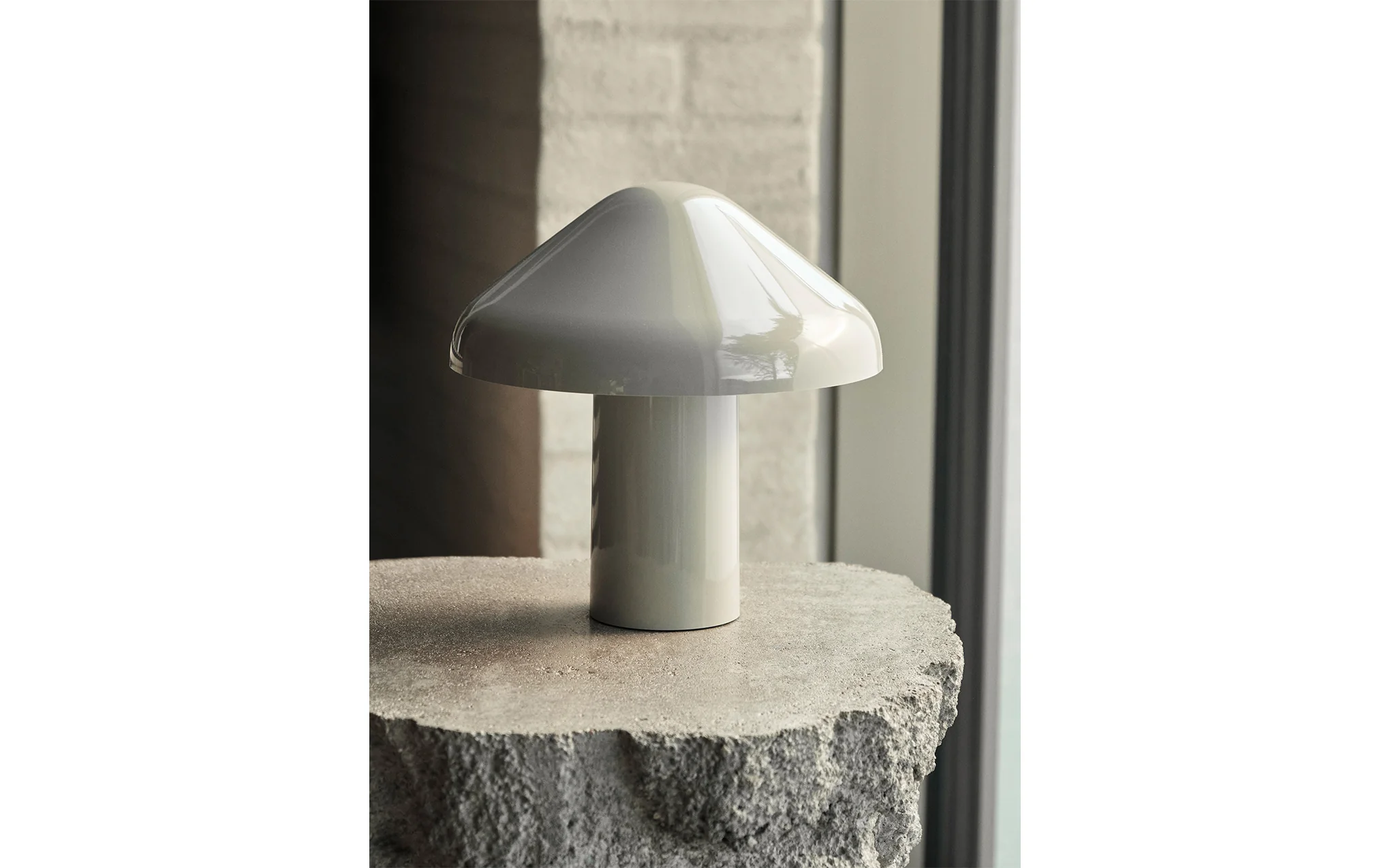 Pao portable lamp - Image 8