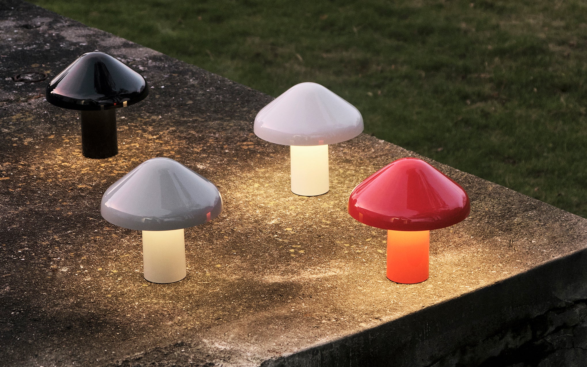 Pao portable lamp - Image 9