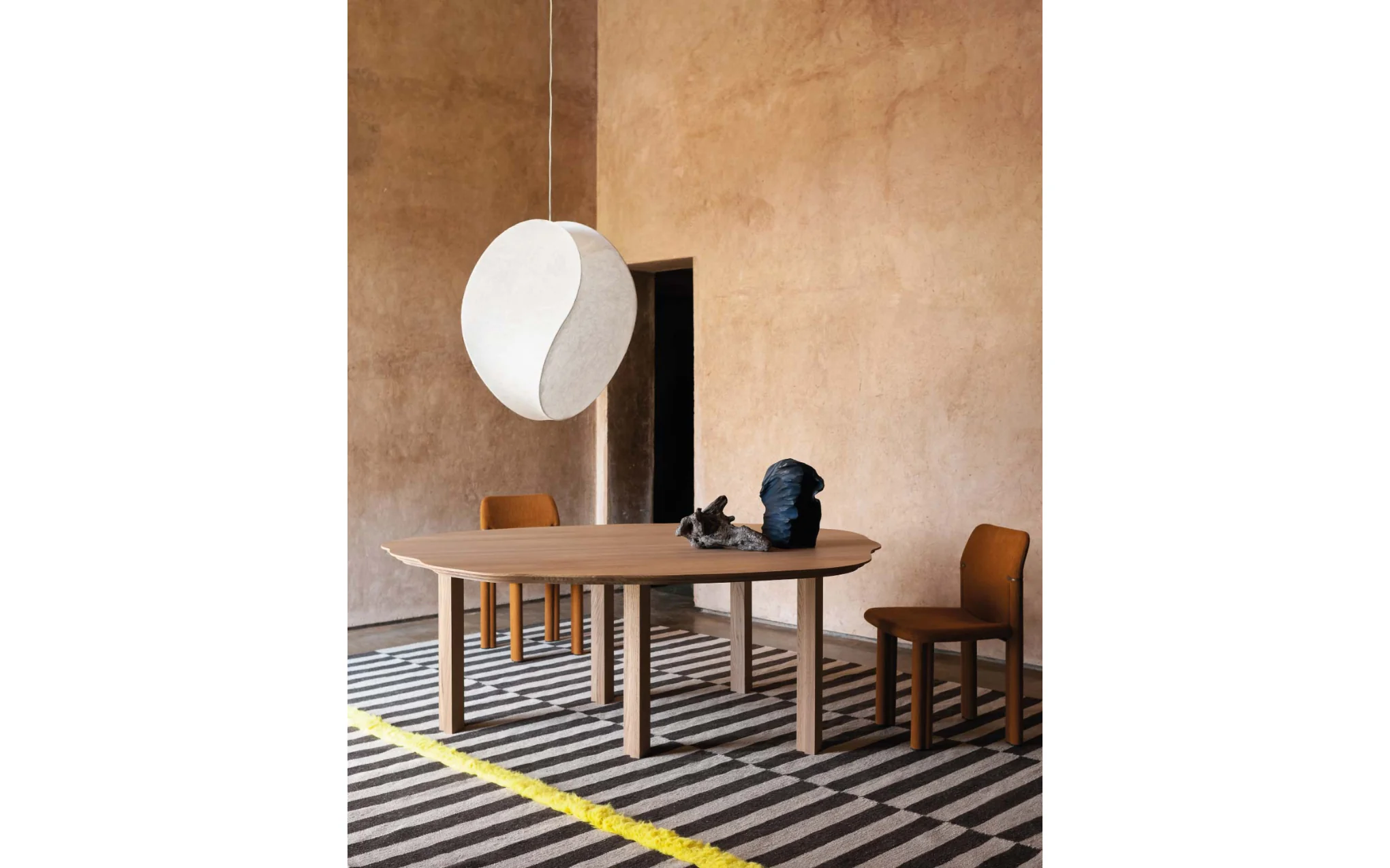 Parker dining table - Image 6