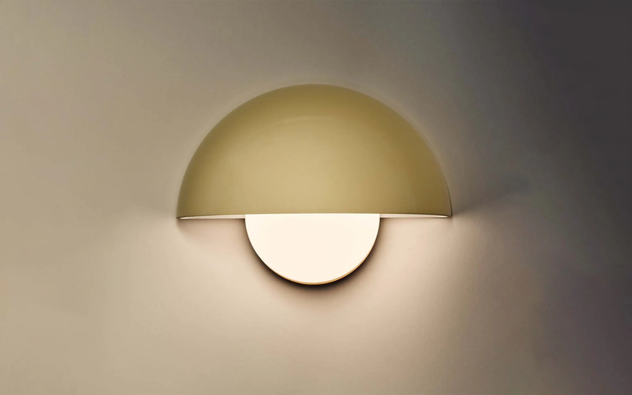 Pearl sconce - Image 8
