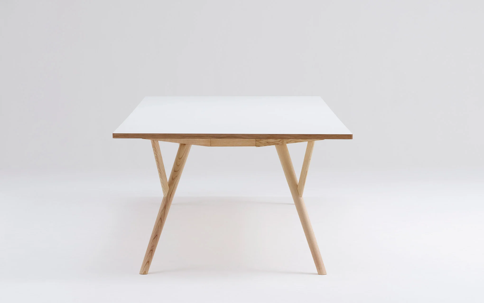 Peggy table - Image 3