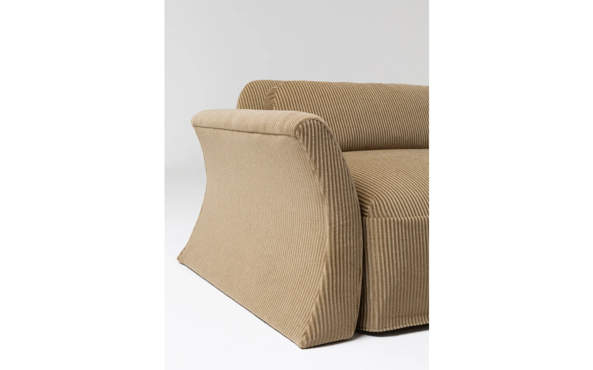 Peonia three seat sofa - Image 8