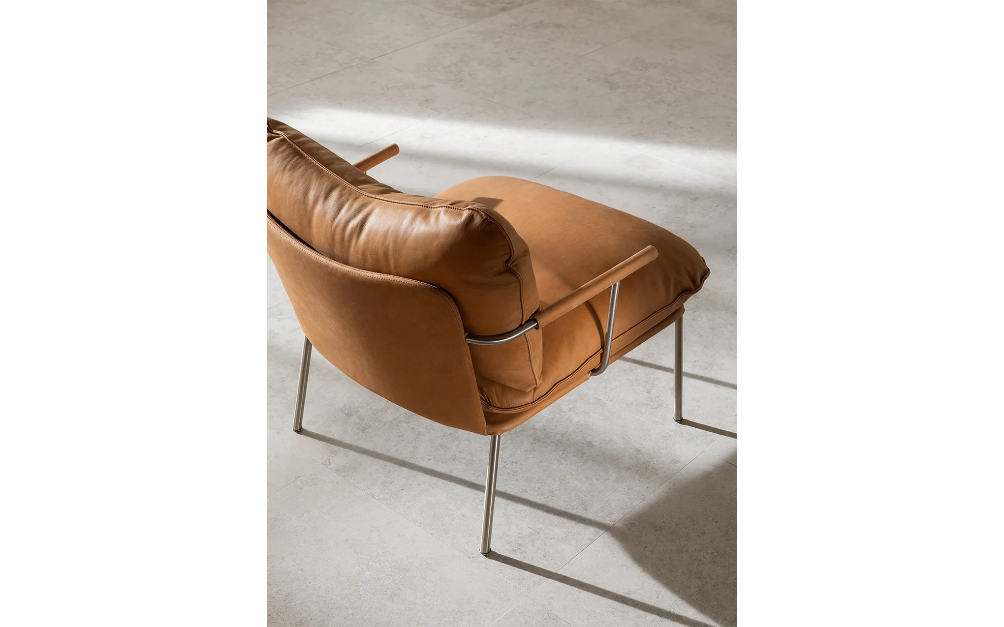 Pico lounge chair - Image 5