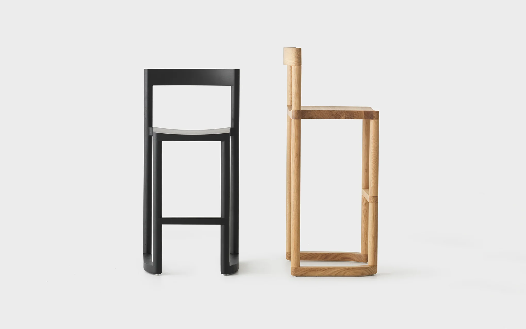 Pier bar stool